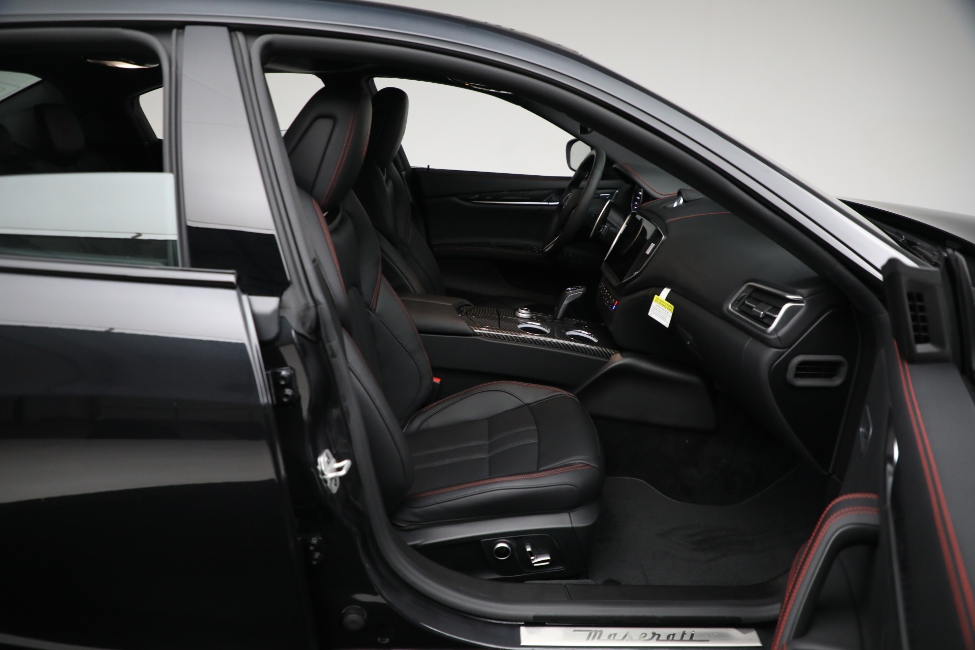 Used-2024-Maserati-Ghibli-Modena-Ultima-Q4