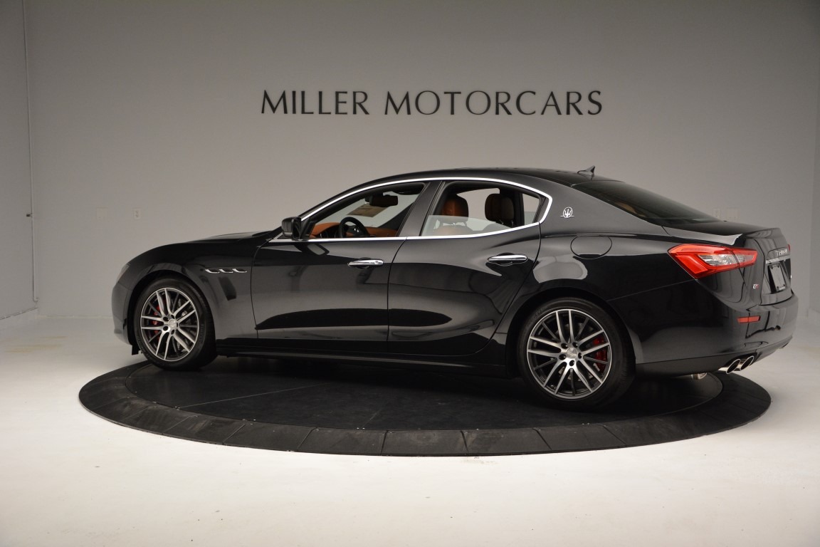 New-2017-Maserati-Ghibli-S-Q4