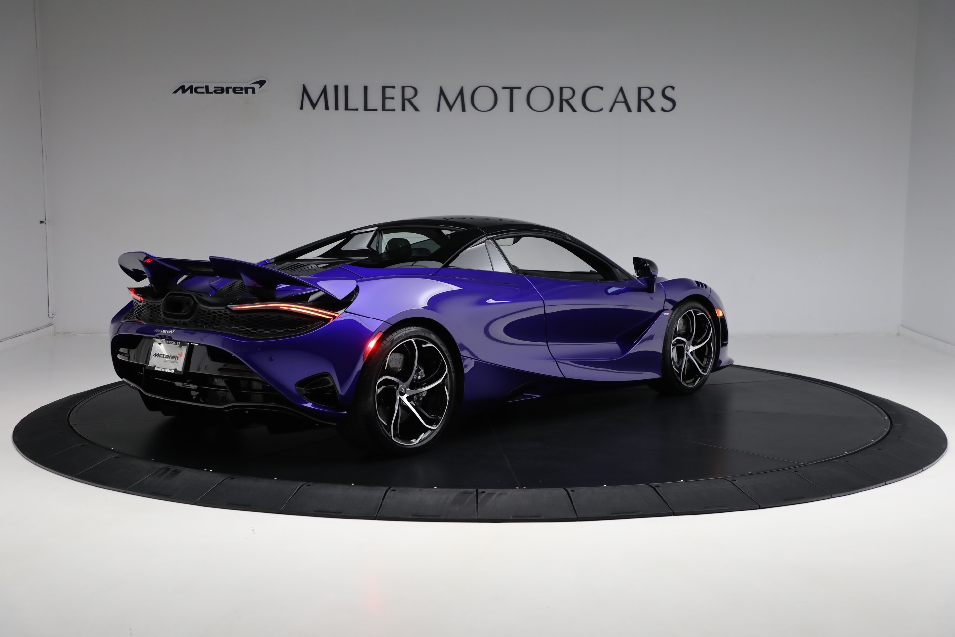 New-2024-McLaren-750S-Spider-Performance
