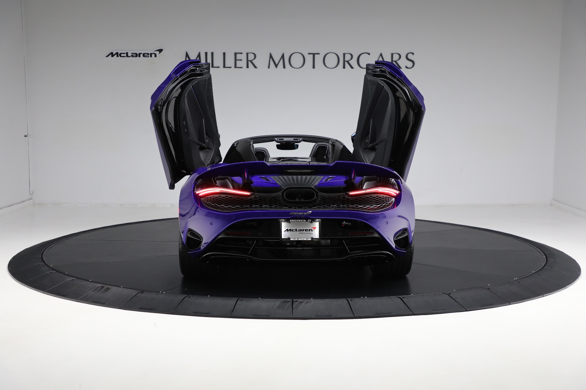New-2024-McLaren-750S-Spider-Performance