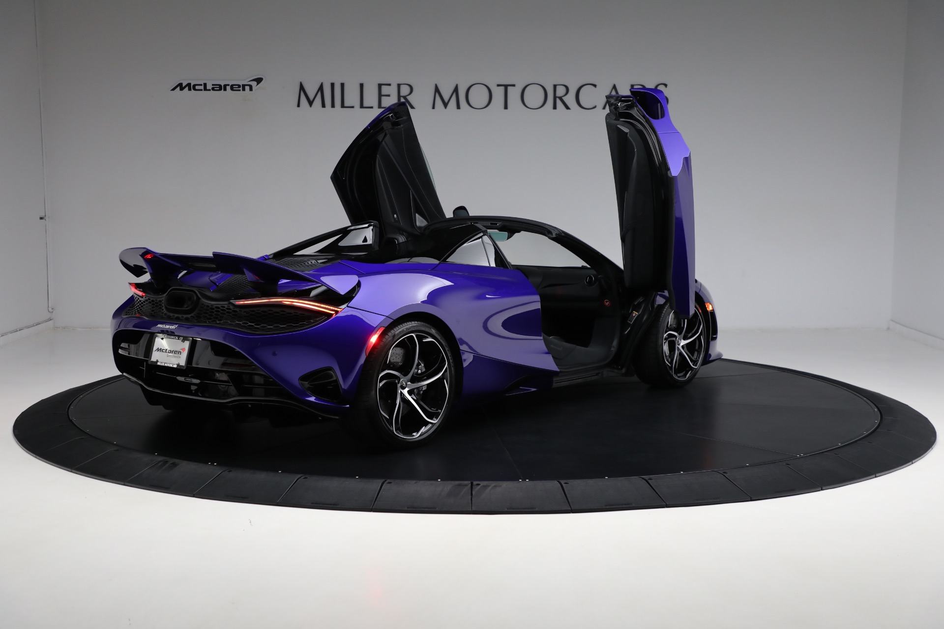 New-2024-McLaren-750S-Spider-Performance