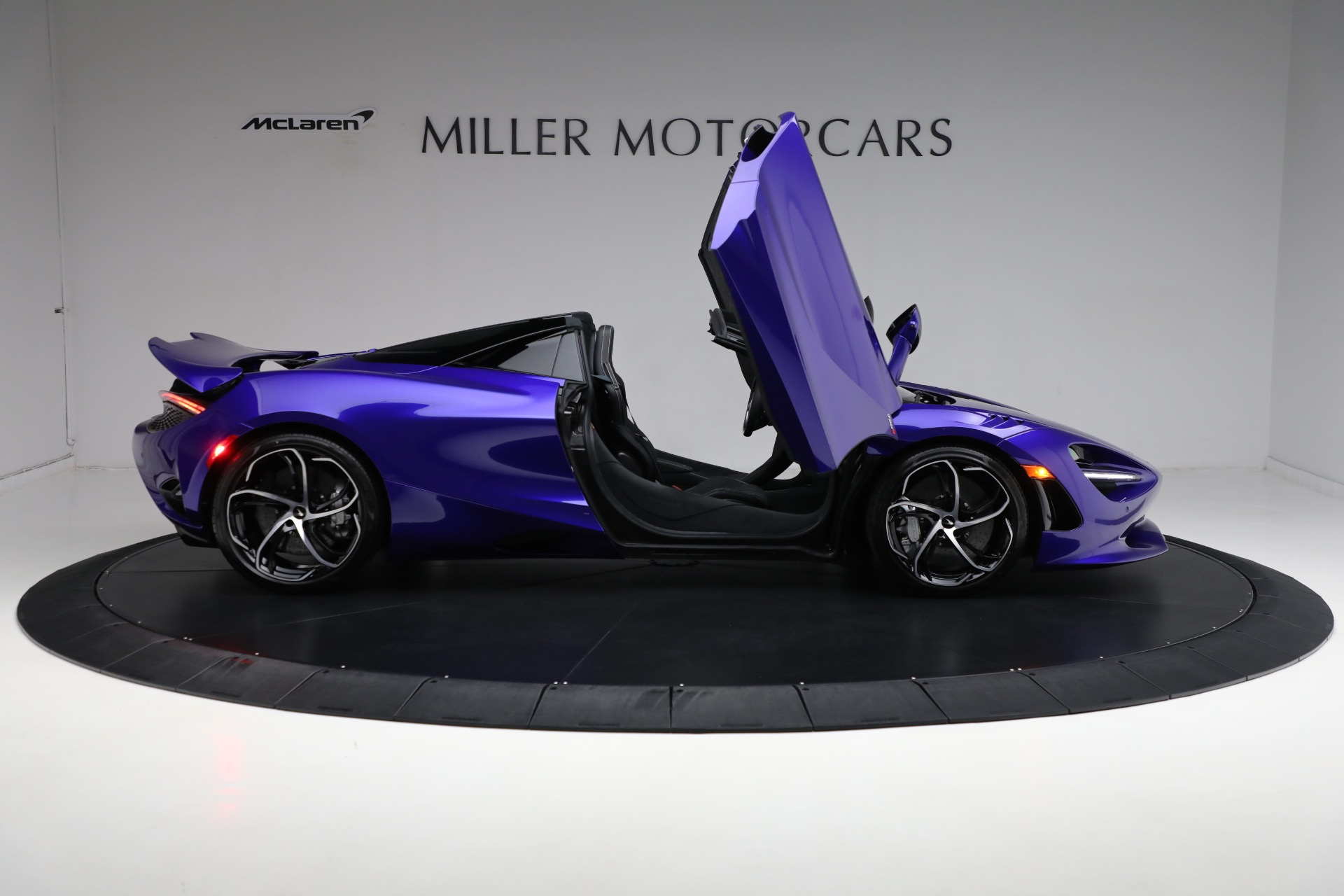 New-2024-McLaren-750S-Spider-Performance