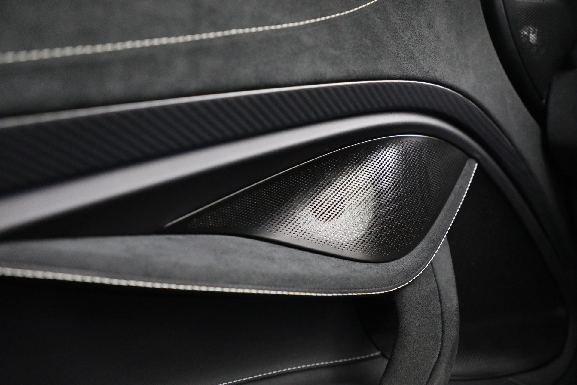 New-2024-McLaren-750S-Spider-Performance