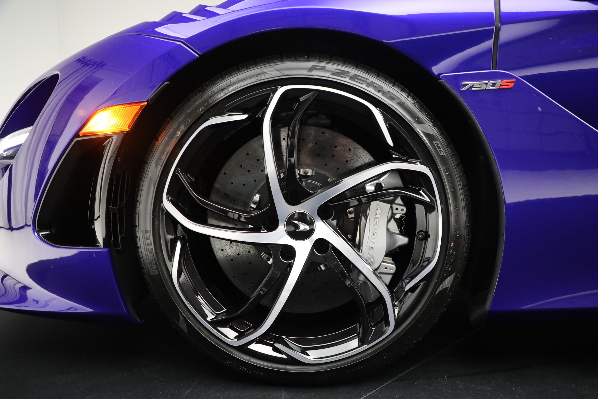 New-2024-McLaren-750S-Spider-Performance