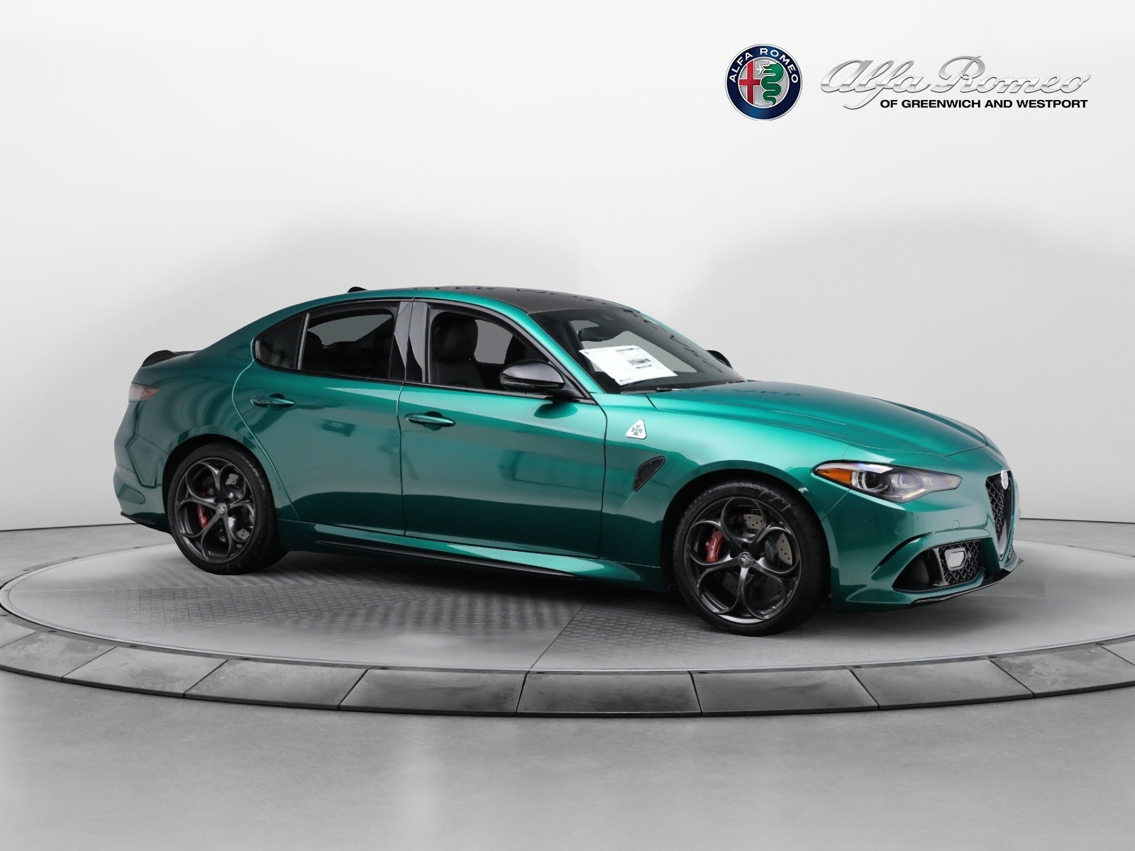 New-2024-Alfa-Romeo-Giulia-Quadrifoglio