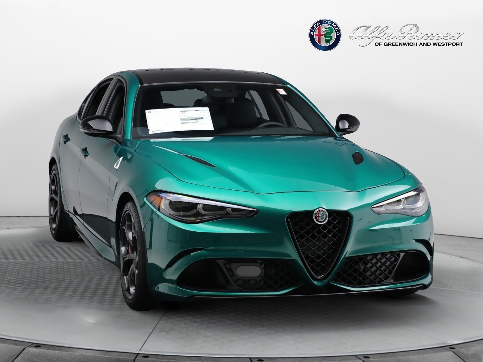 New-2024-Alfa-Romeo-Giulia-Quadrifoglio