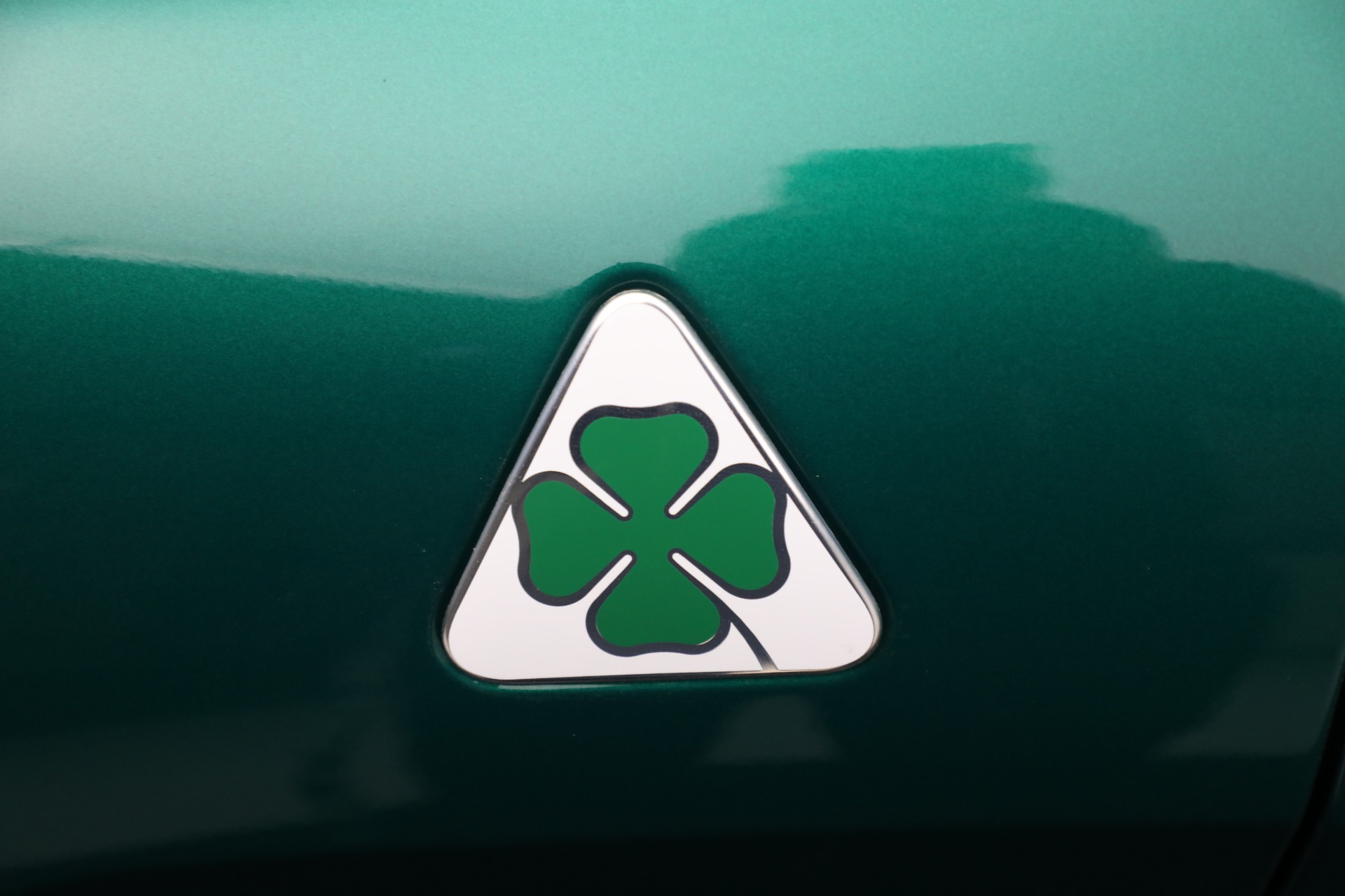 New-2024-Alfa-Romeo-Giulia-Quadrifoglio