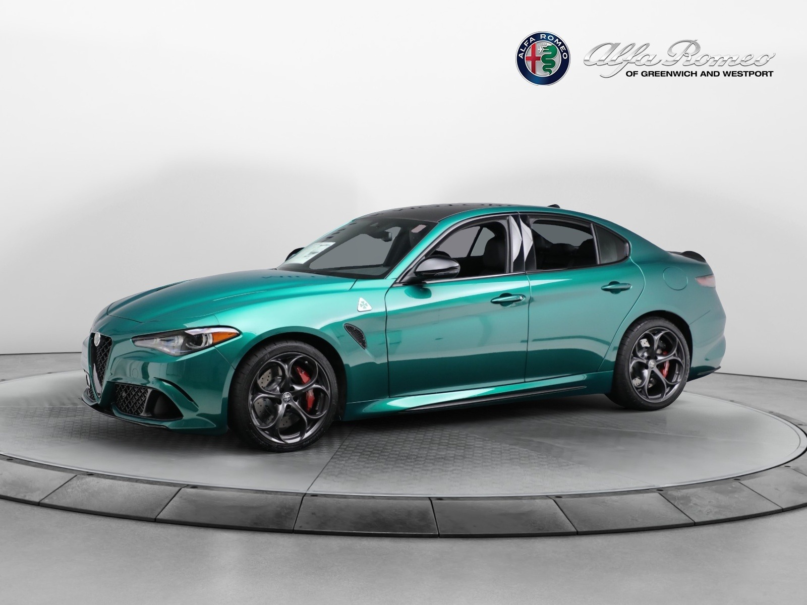 New-2024-Alfa-Romeo-Giulia-Quadrifoglio