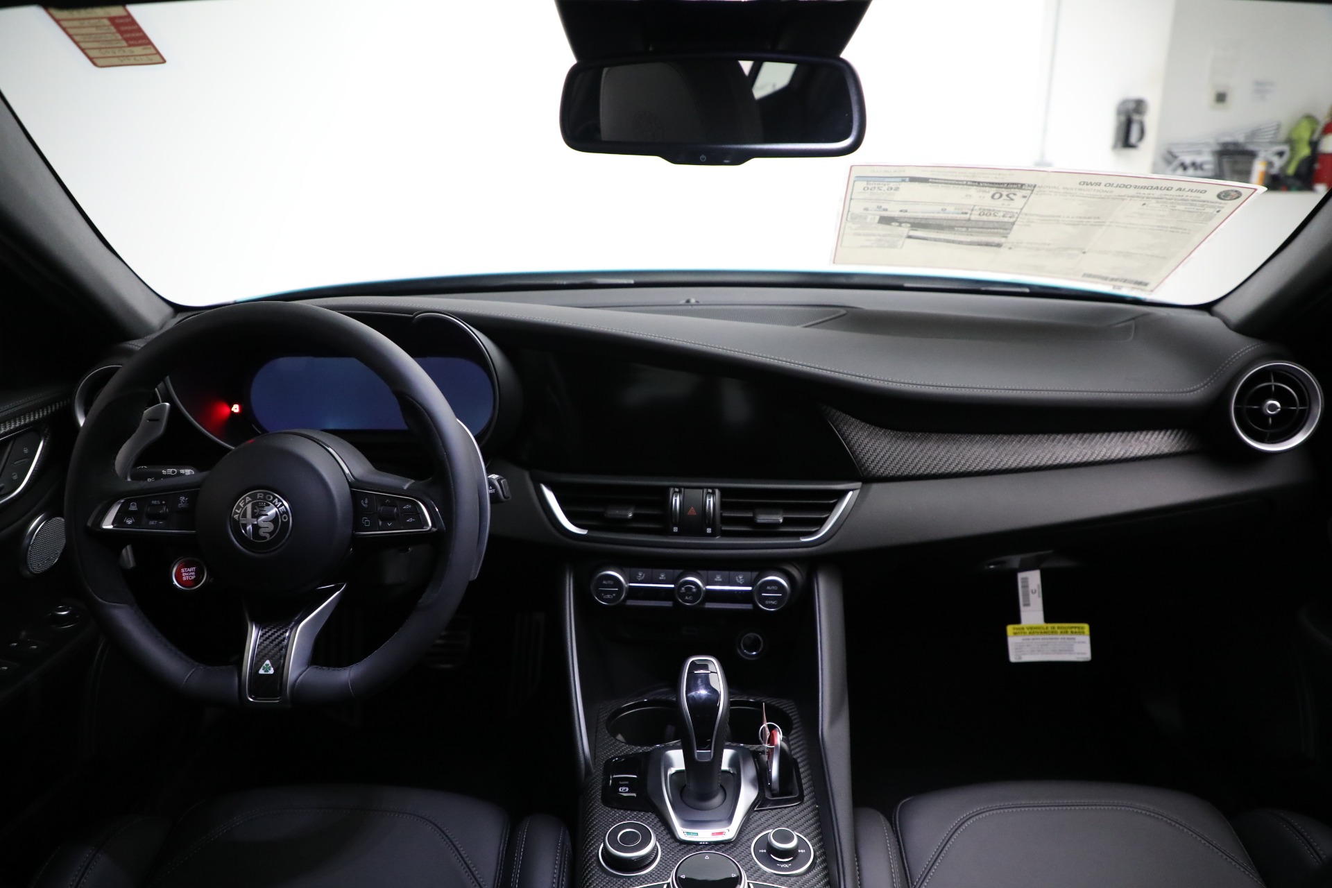 New-2024-Alfa-Romeo-Giulia-Quadrifoglio