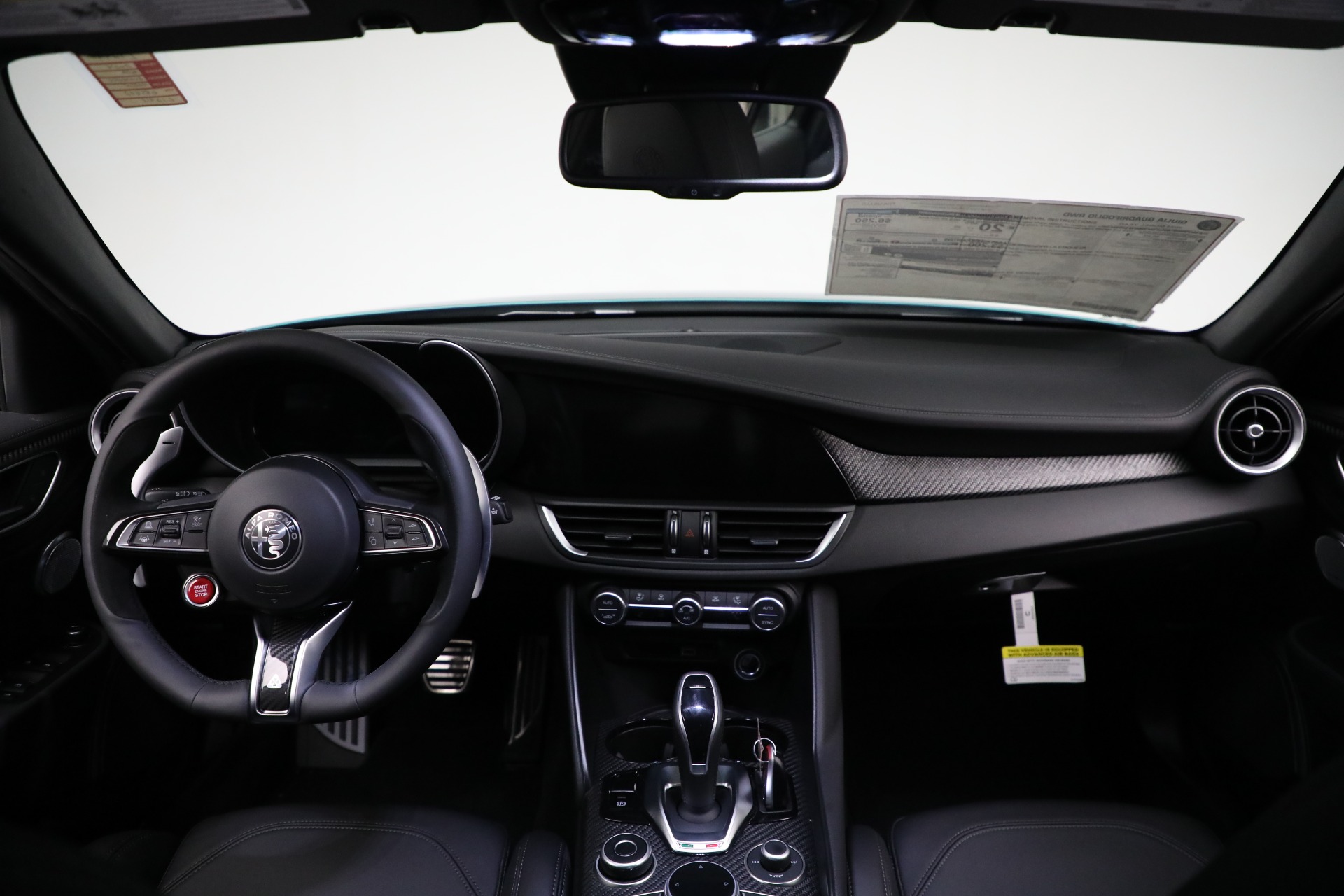 New-2024-Alfa-Romeo-Giulia-Quadrifoglio