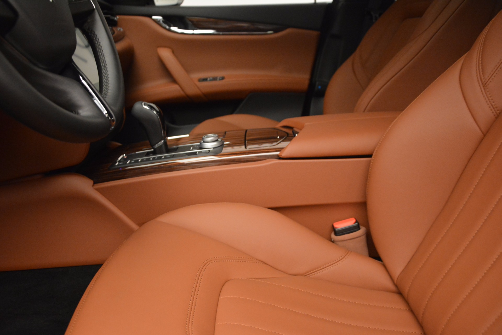 New-2017-Maserati-Quattroporte-S-Q4-GranLusso