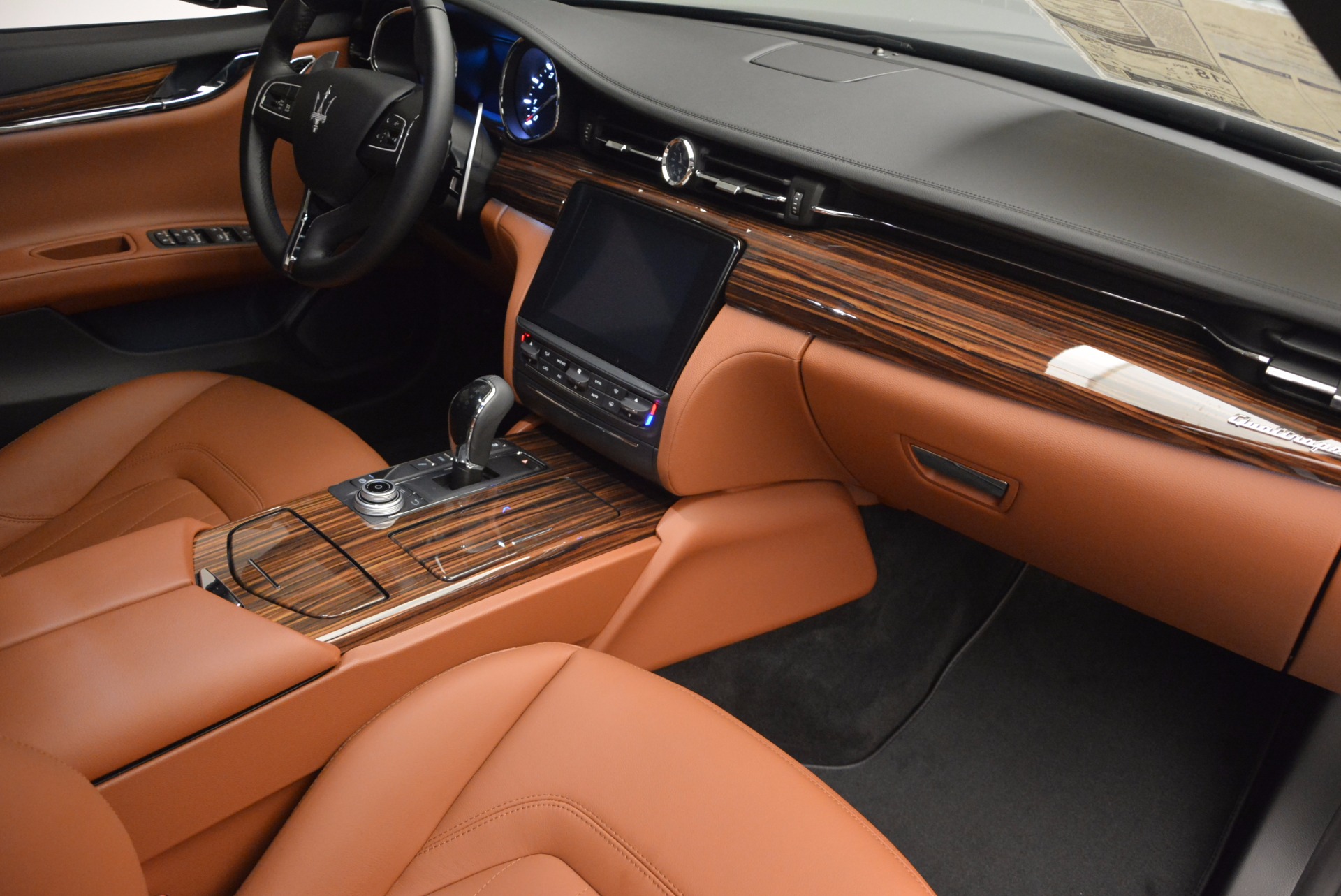 New-2017-Maserati-Quattroporte-S-Q4-GranLusso