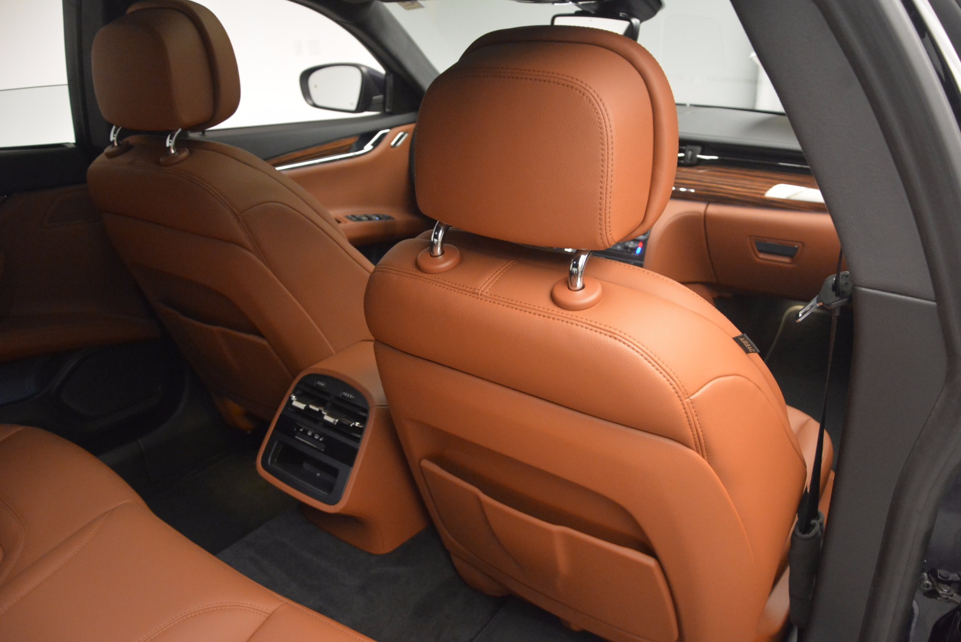 New-2017-Maserati-Quattroporte-S-Q4-GranLusso