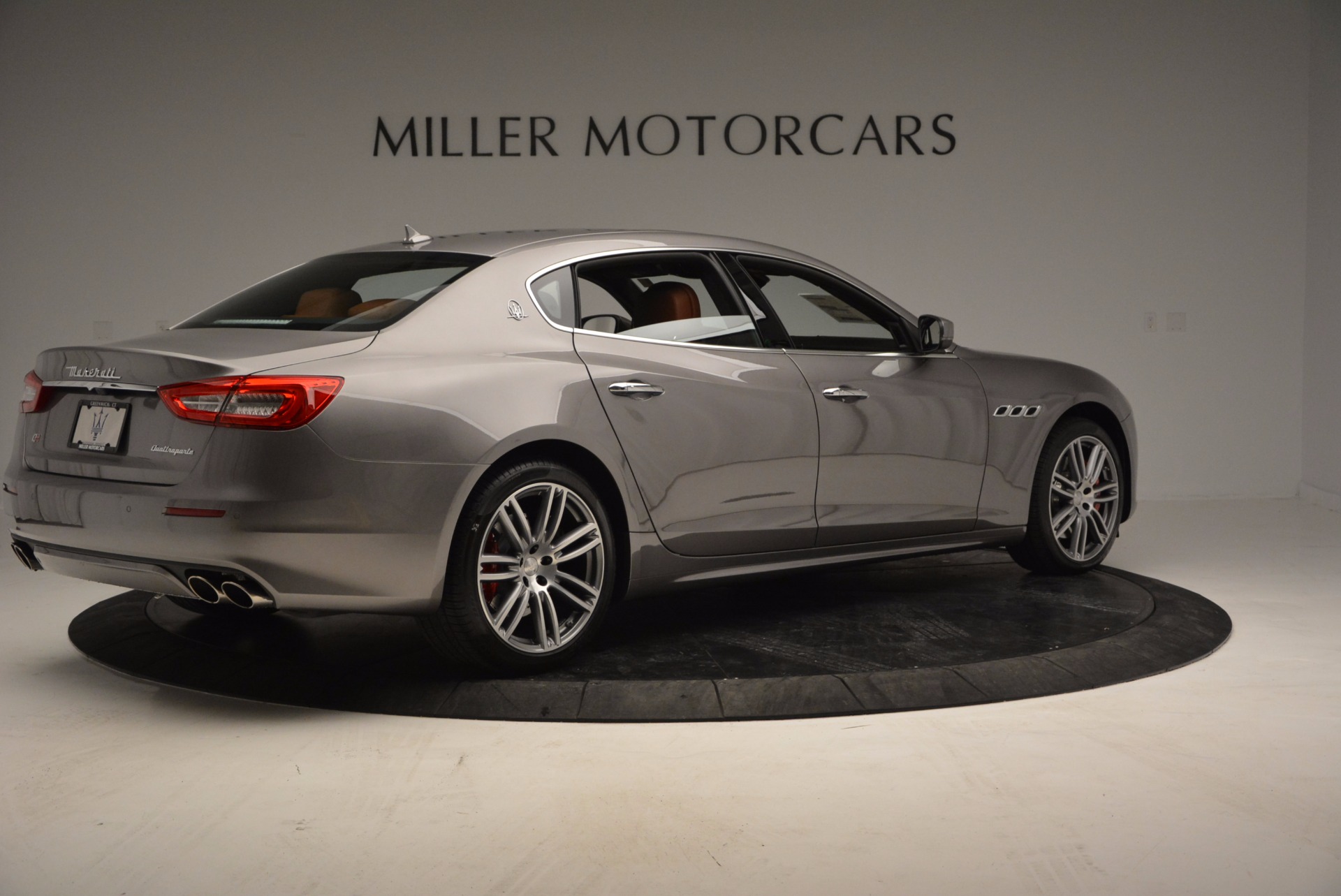 New-2017-Maserati-Quattroporte-S-Q4-GranLusso