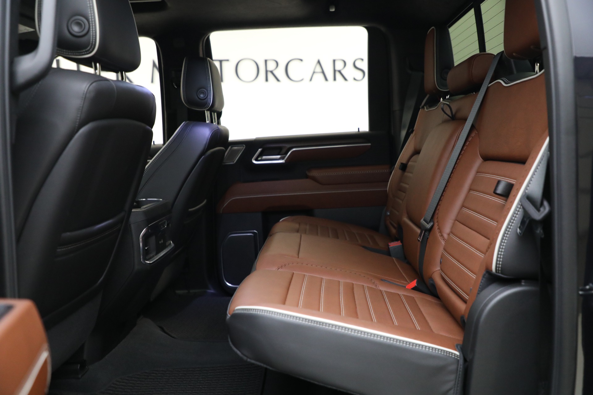 Used-2024-GMC-Sierra-2500HD-Denali-Ultimate