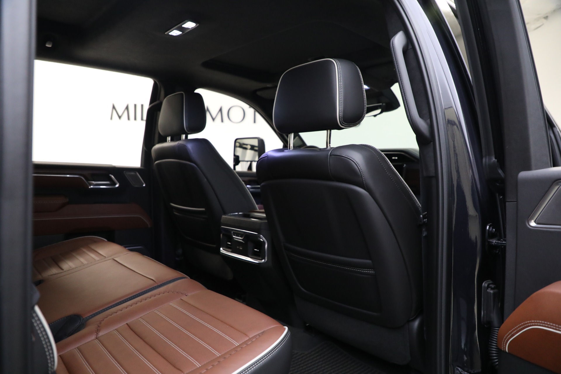 Used-2024-GMC-Sierra-2500HD-Denali-Ultimate