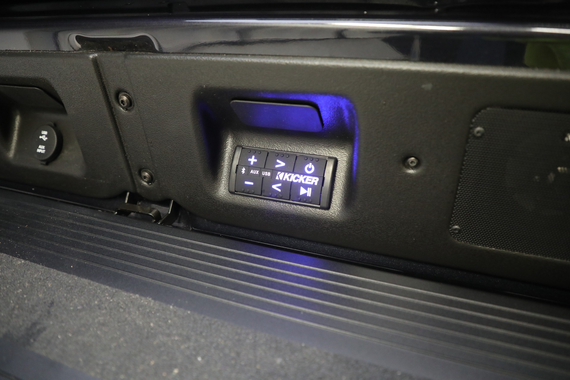 Used-2024-GMC-Sierra-2500HD-Denali-Ultimate