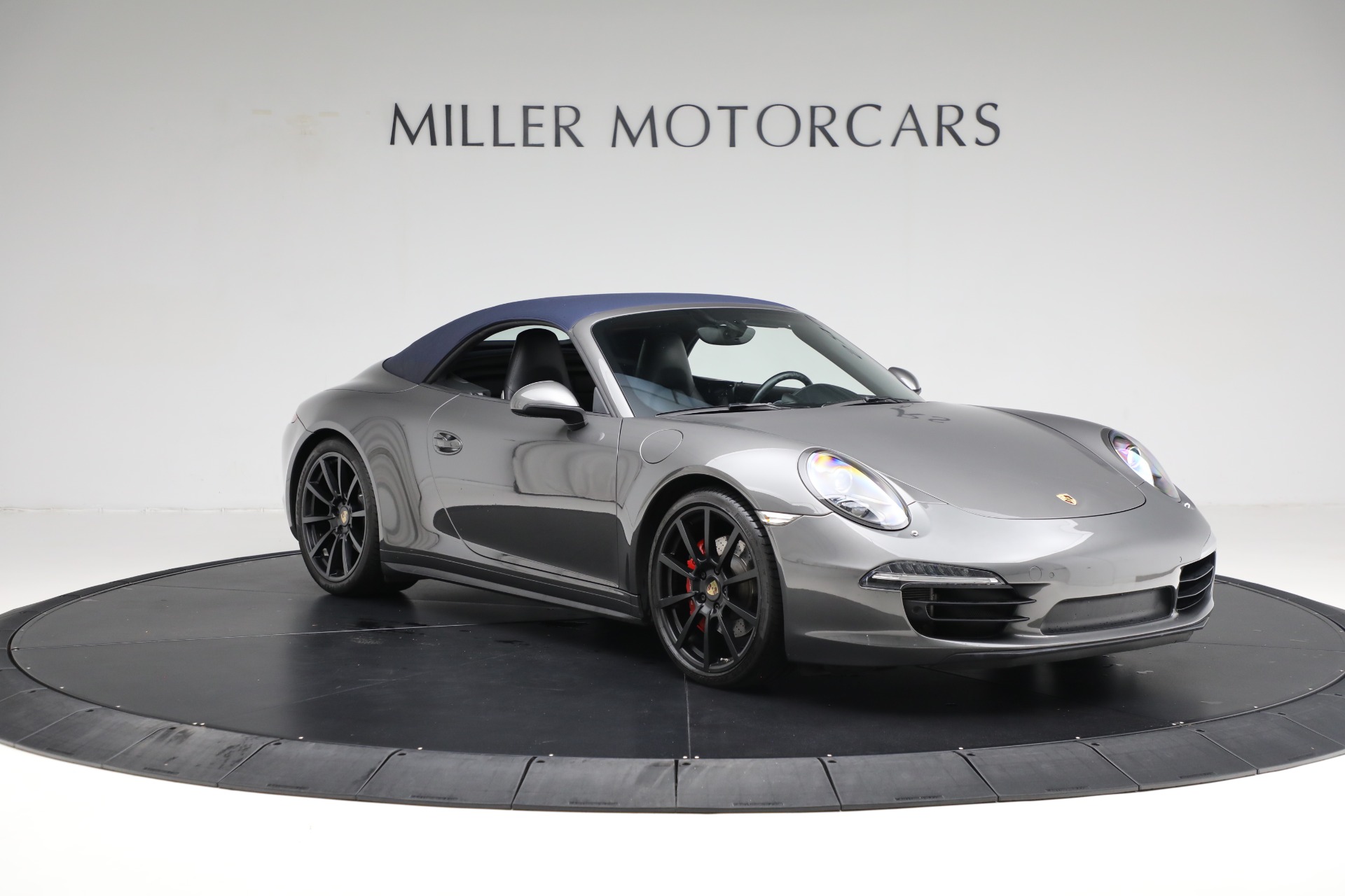Used-2015-Porsche-911-Carrera-4S