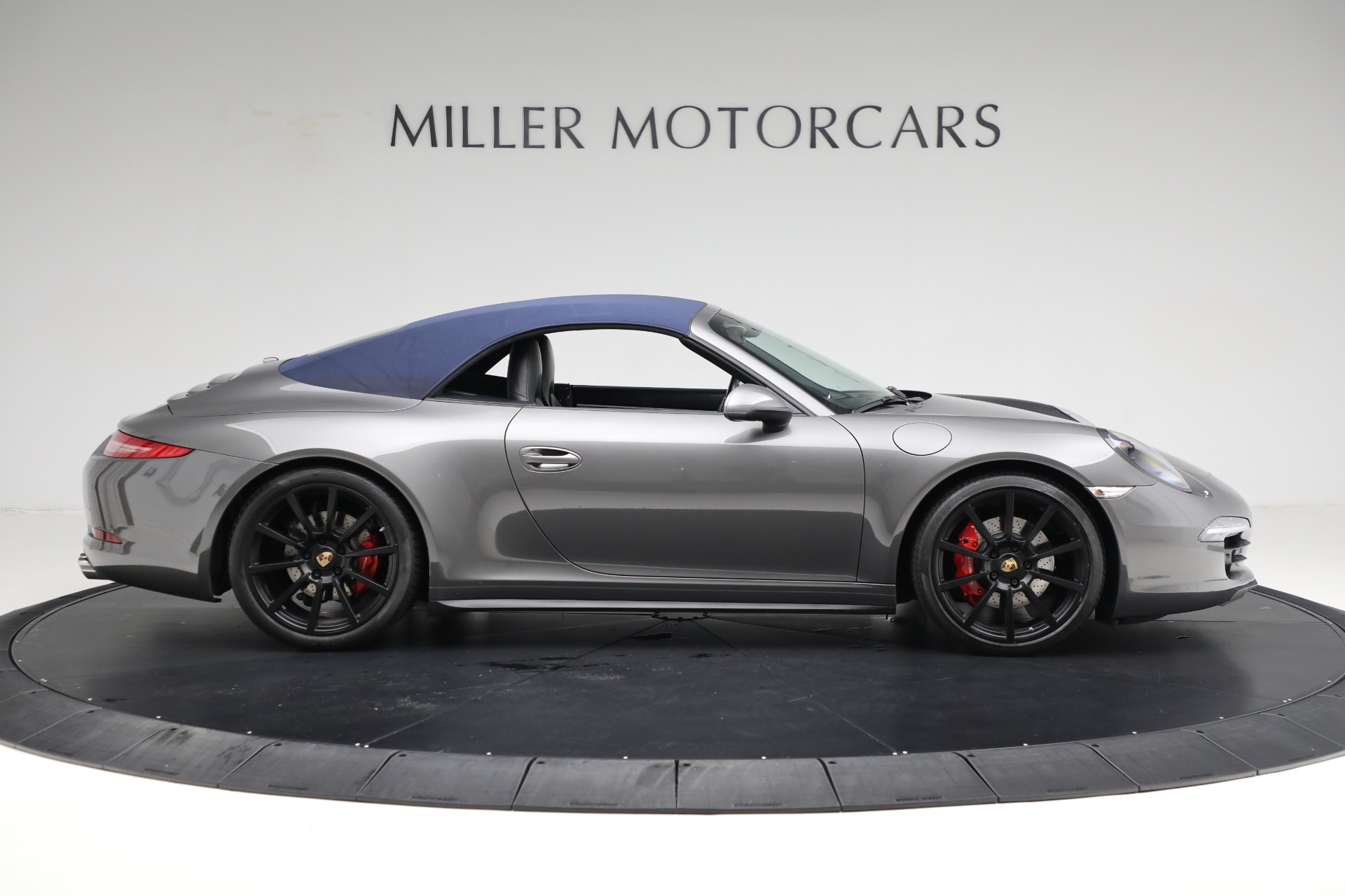 Used-2015-Porsche-911-Carrera-4S