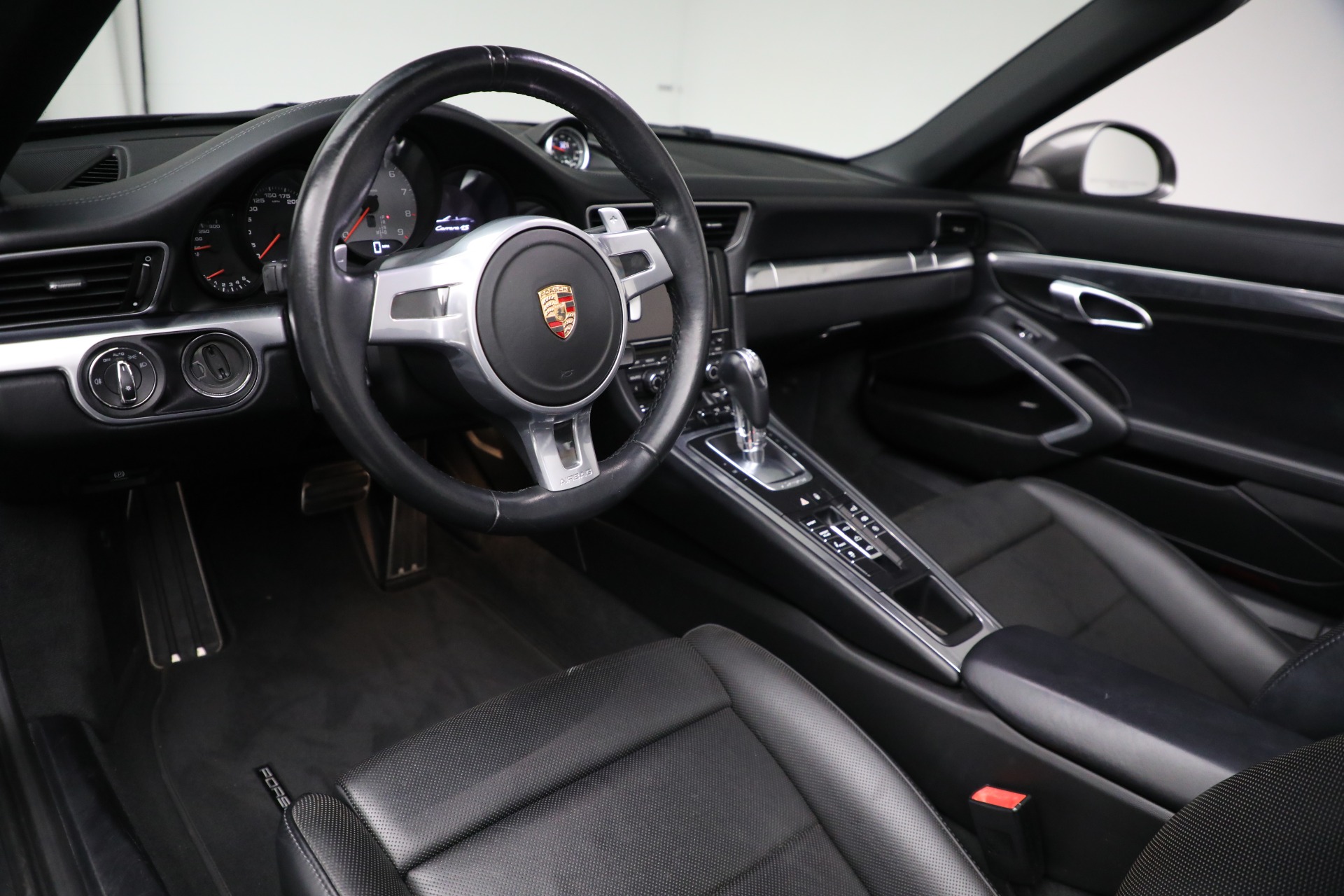 Used-2015-Porsche-911-Carrera-4S