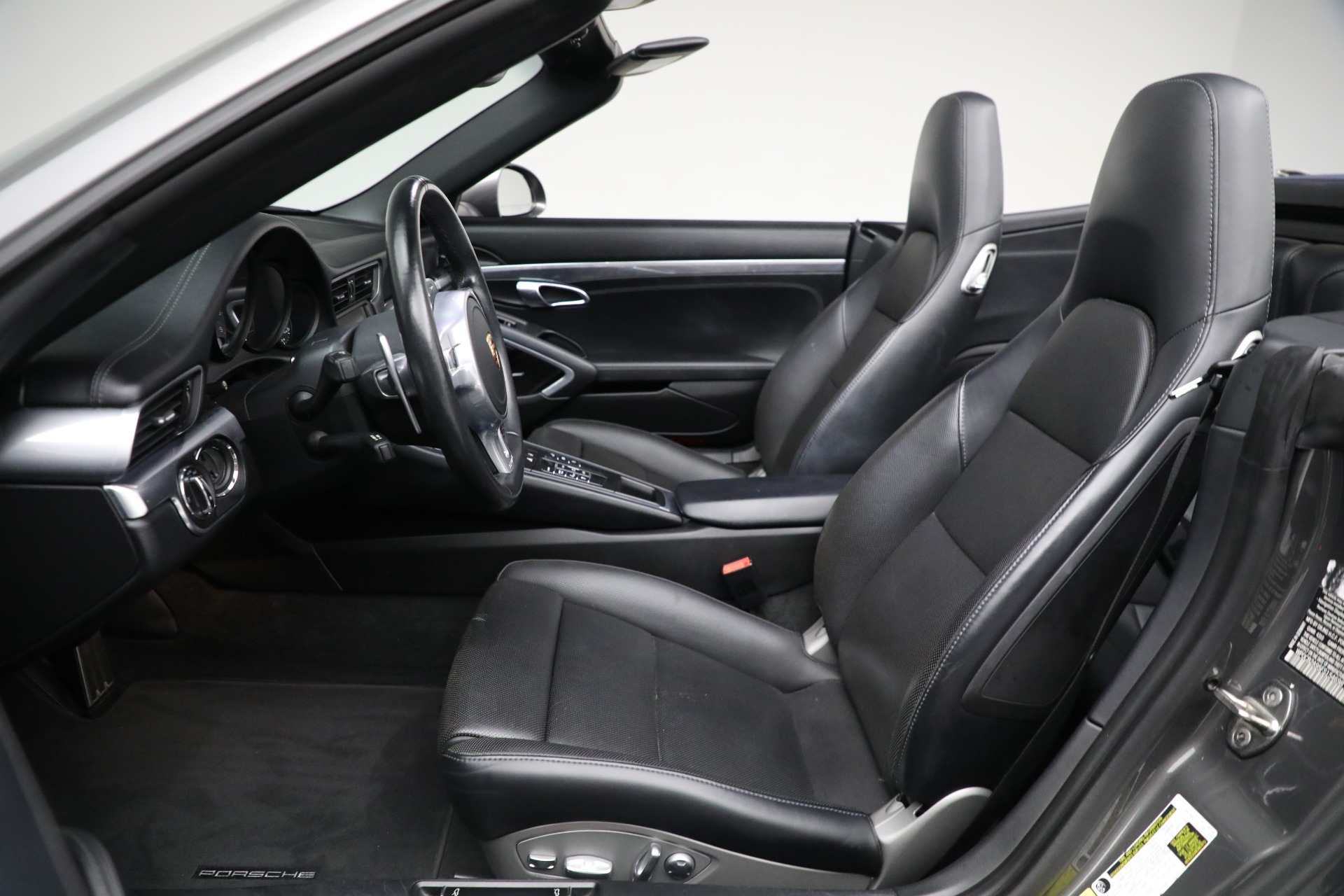 Used-2015-Porsche-911-Carrera-4S