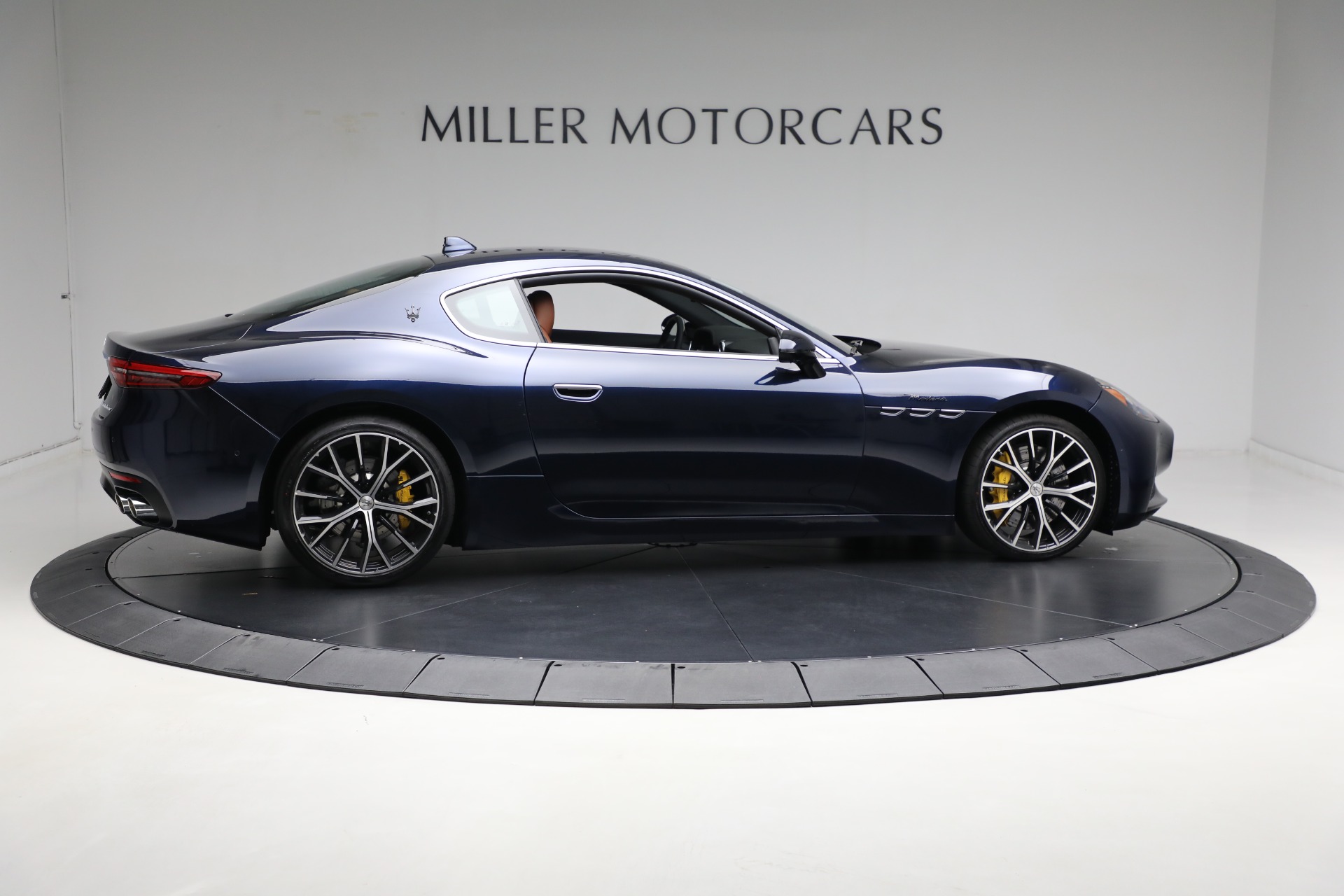 Used-2024-Maserati-GranTurismo-Modena