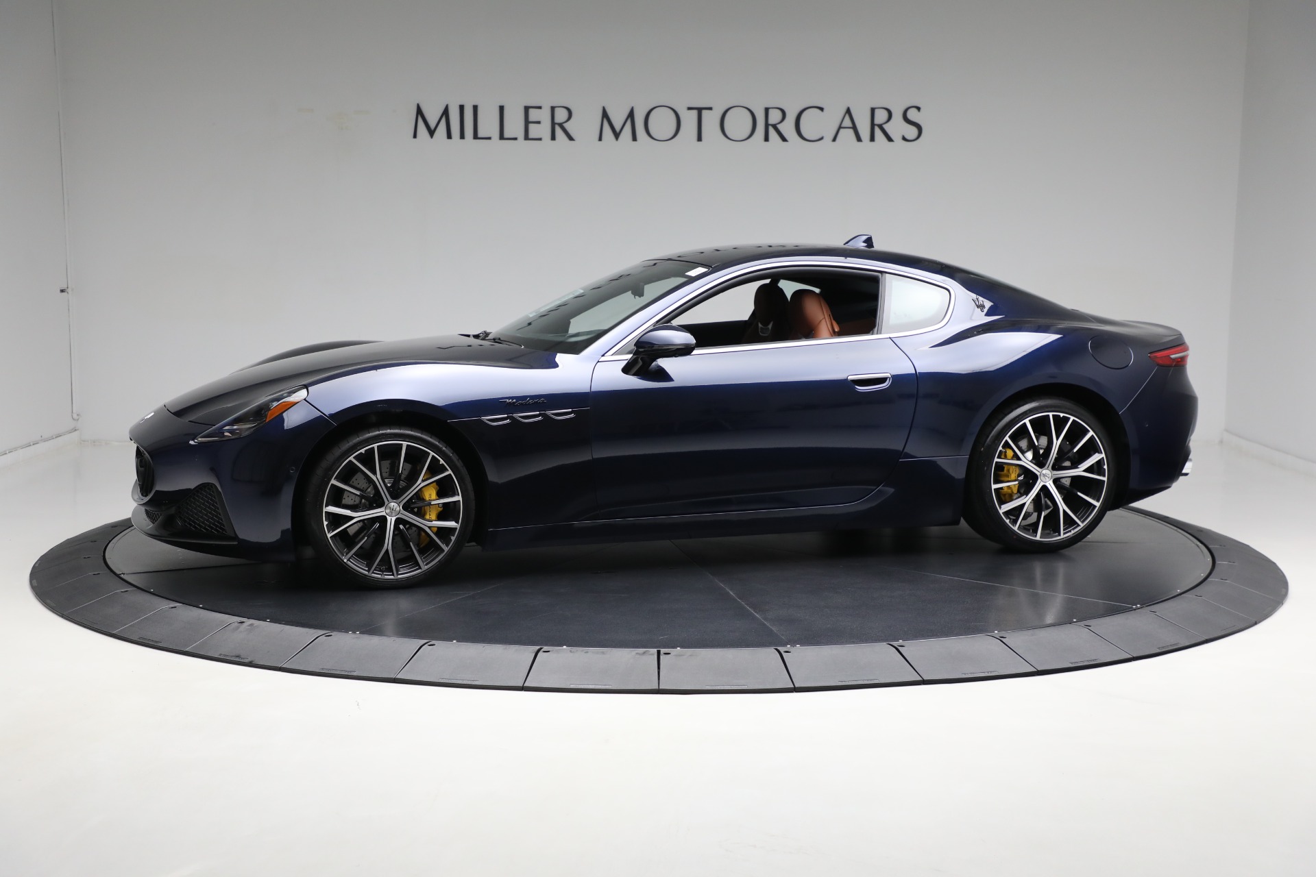 Used-2024-Maserati-GranTurismo-Modena