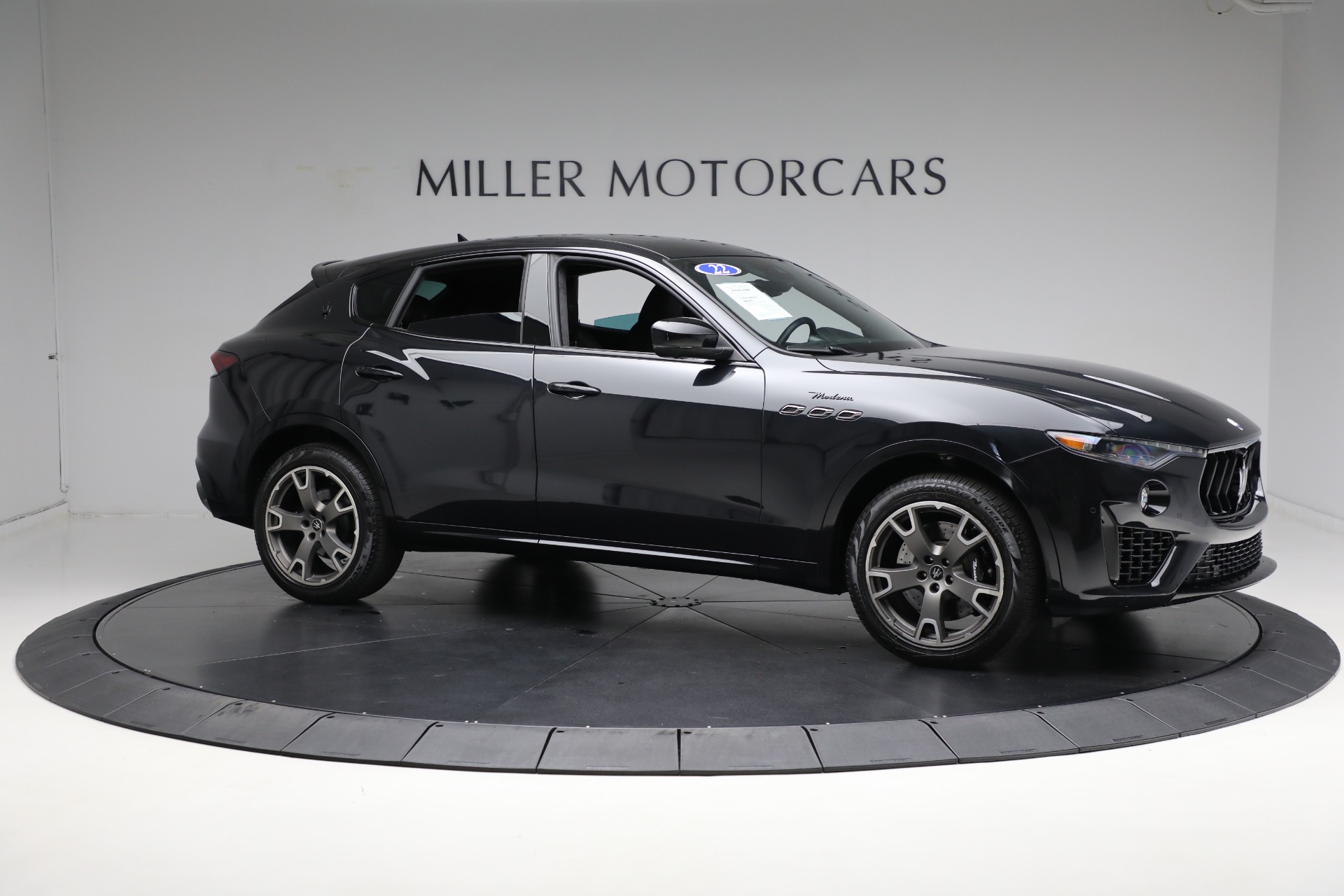 Used-2022-Maserati-Levante-Modena
