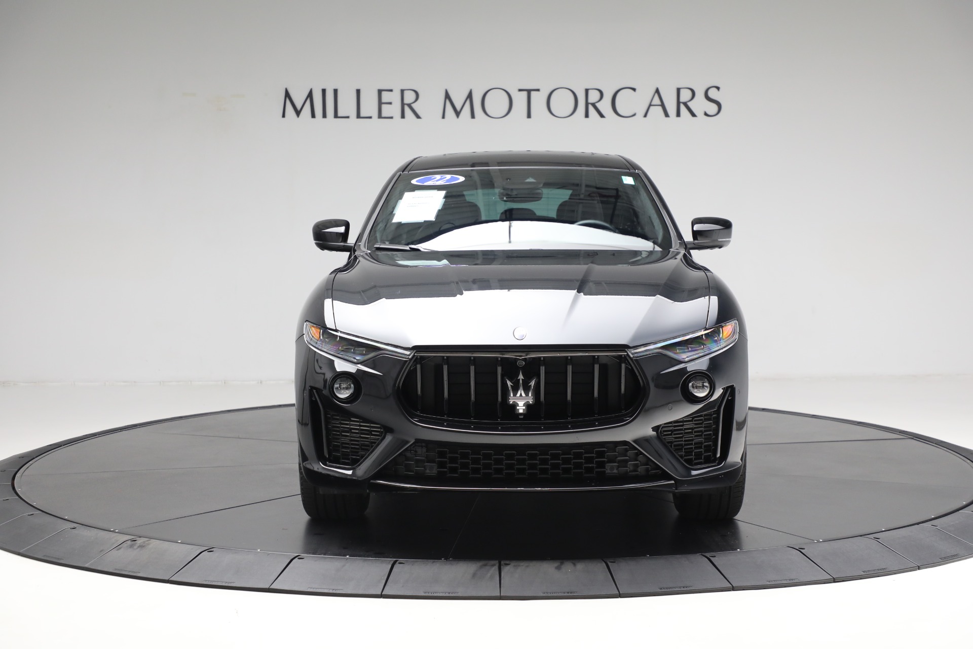 Used-2022-Maserati-Levante-Modena