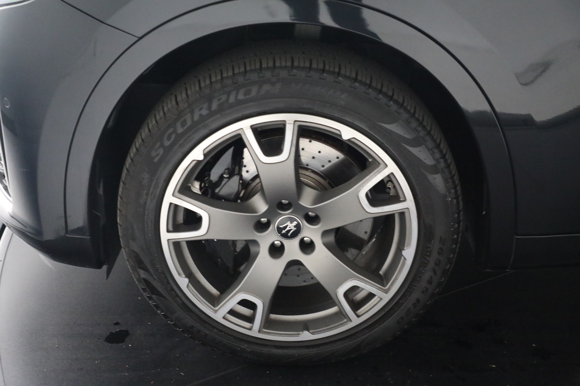 Used-2022-Maserati-Levante-Modena