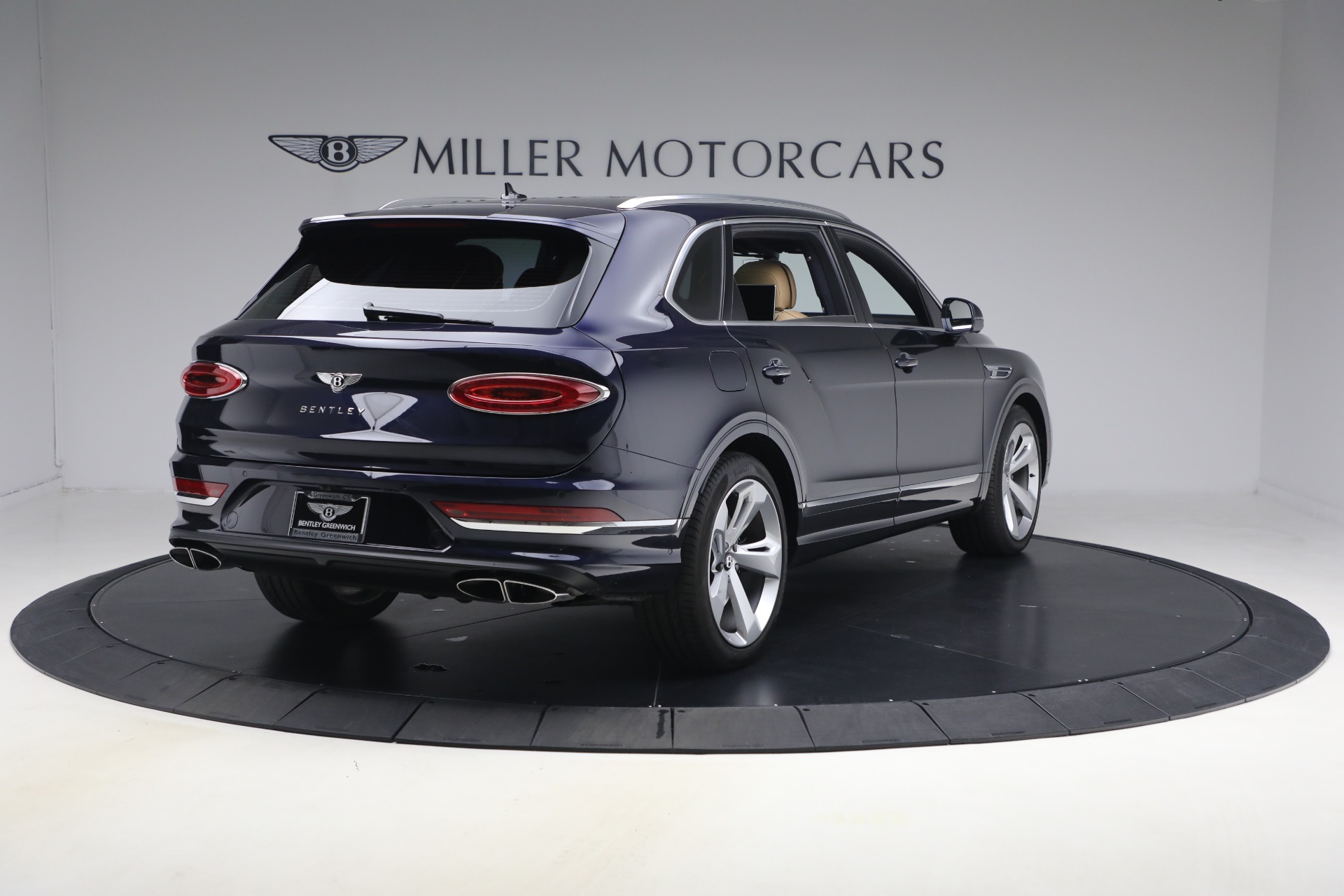 Used-2024-Bentley-Bentayga-EWB-V8