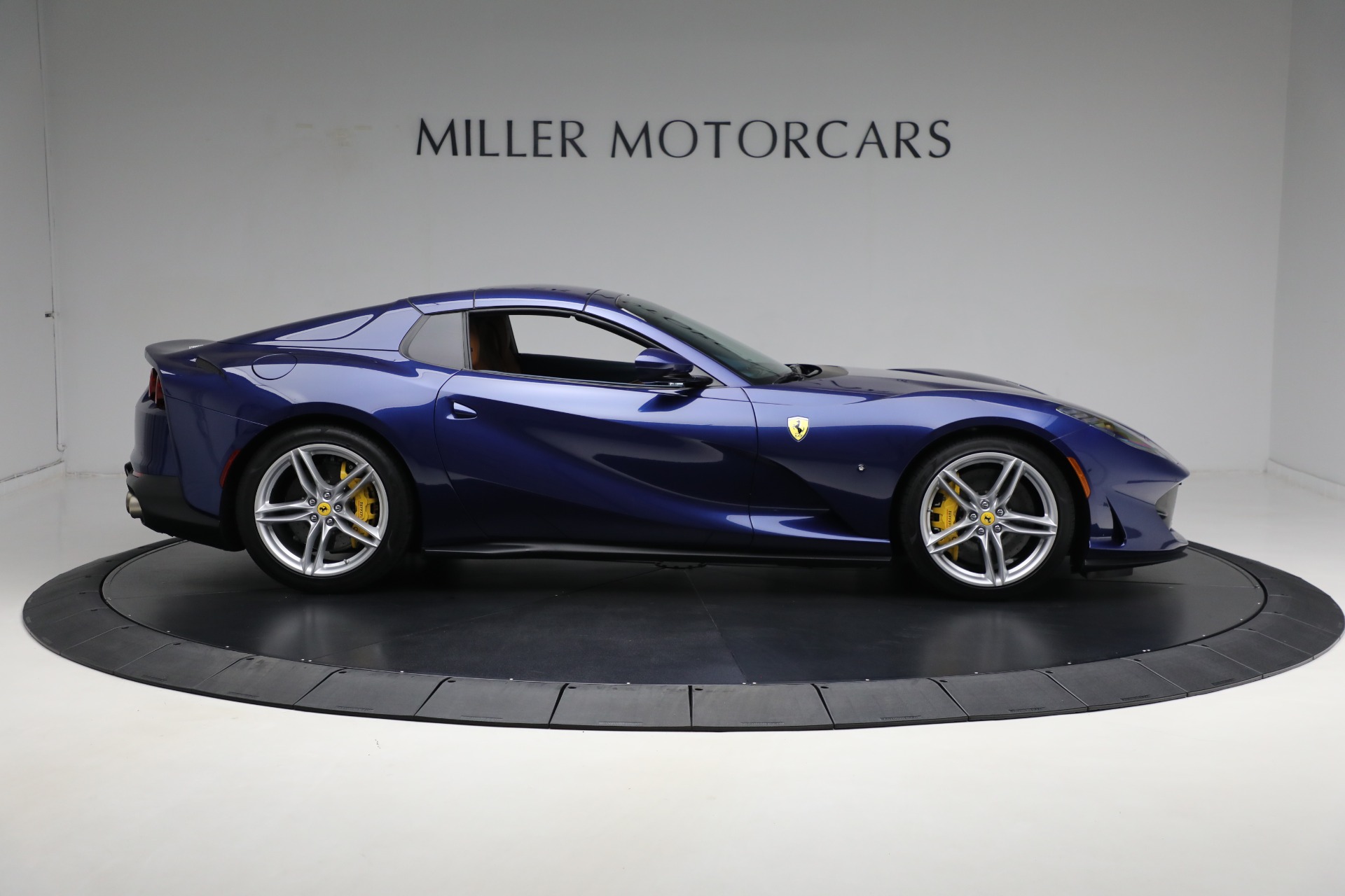 Used-2023-Ferrari-812-GTS