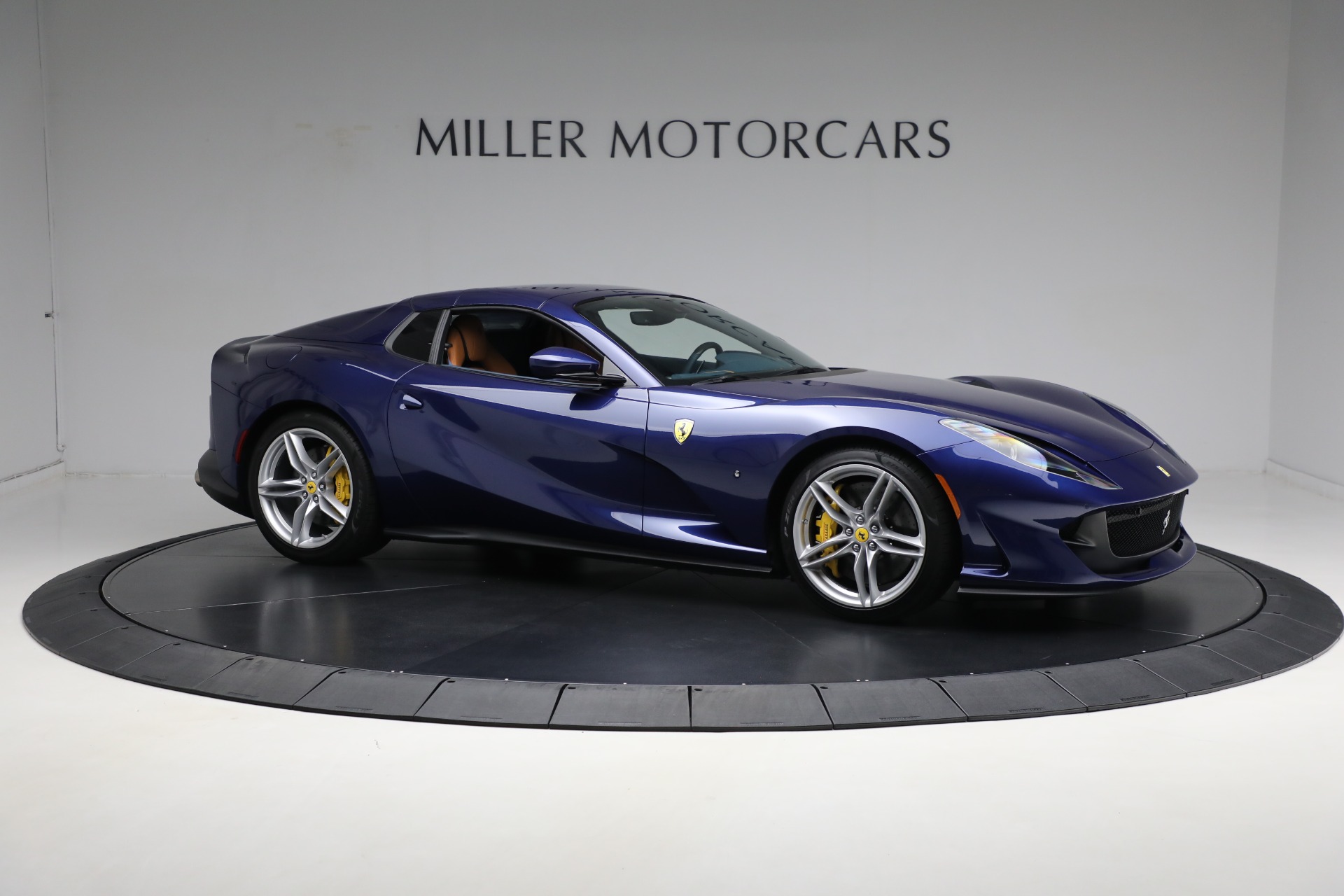 Used-2023-Ferrari-812-GTS