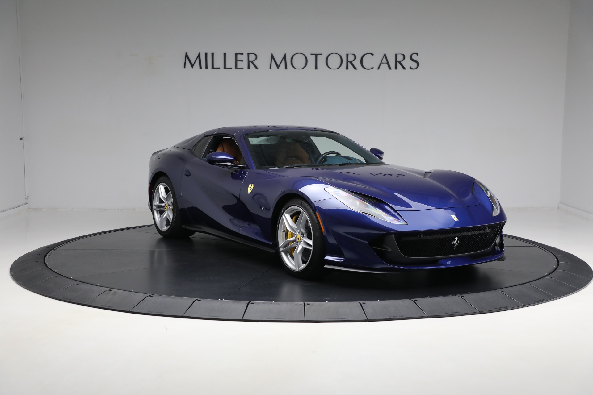 Used-2023-Ferrari-812-GTS