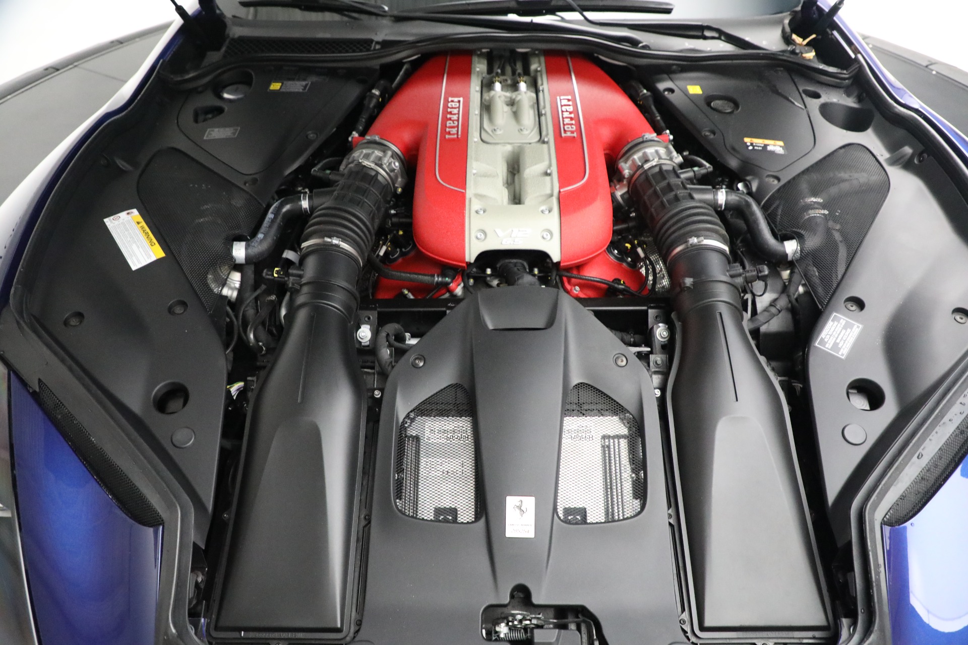 Used-2023-Ferrari-812-GTS