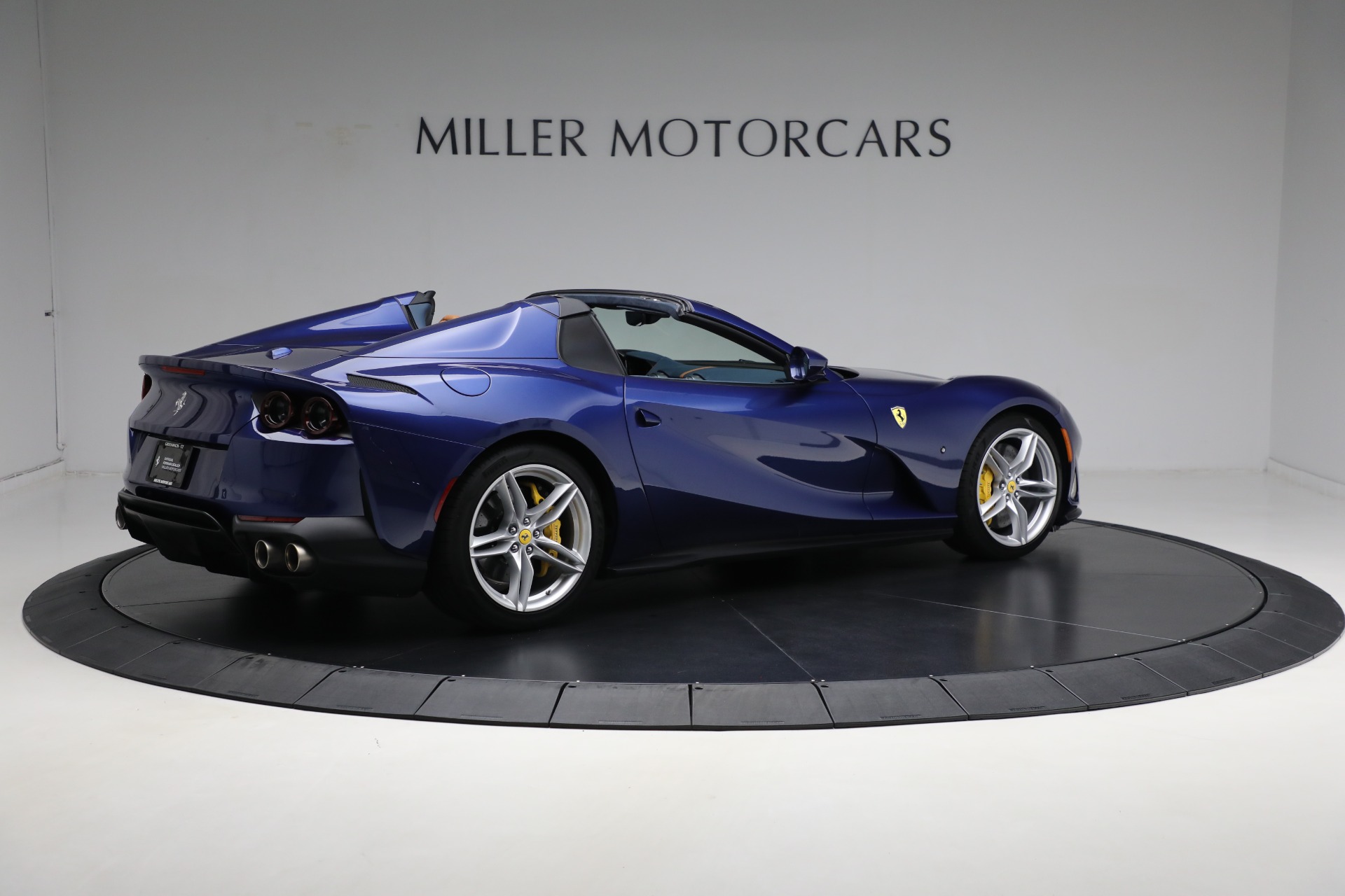 Used-2023-Ferrari-812-GTS