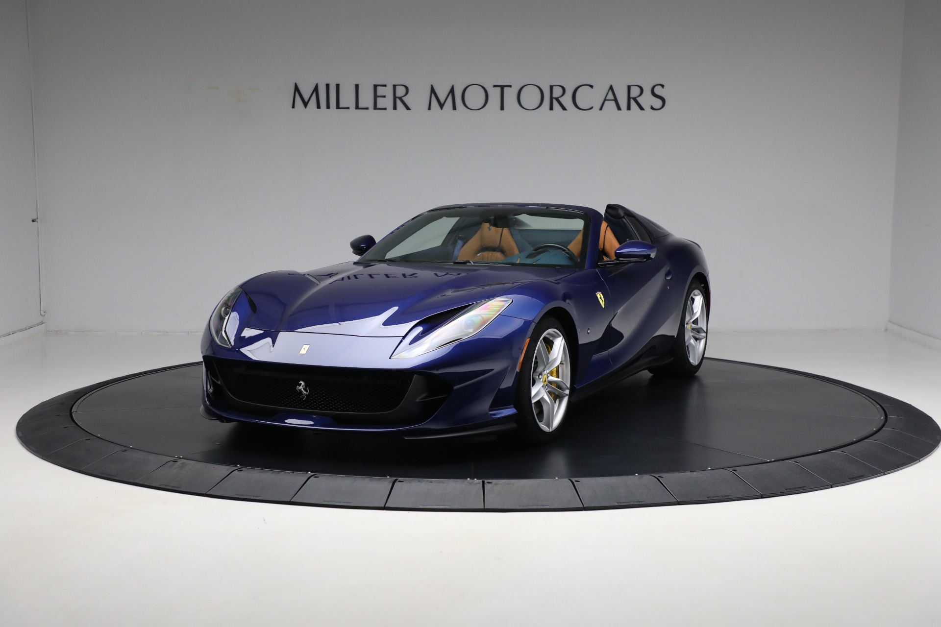 Used-2023-Ferrari-812-GTS