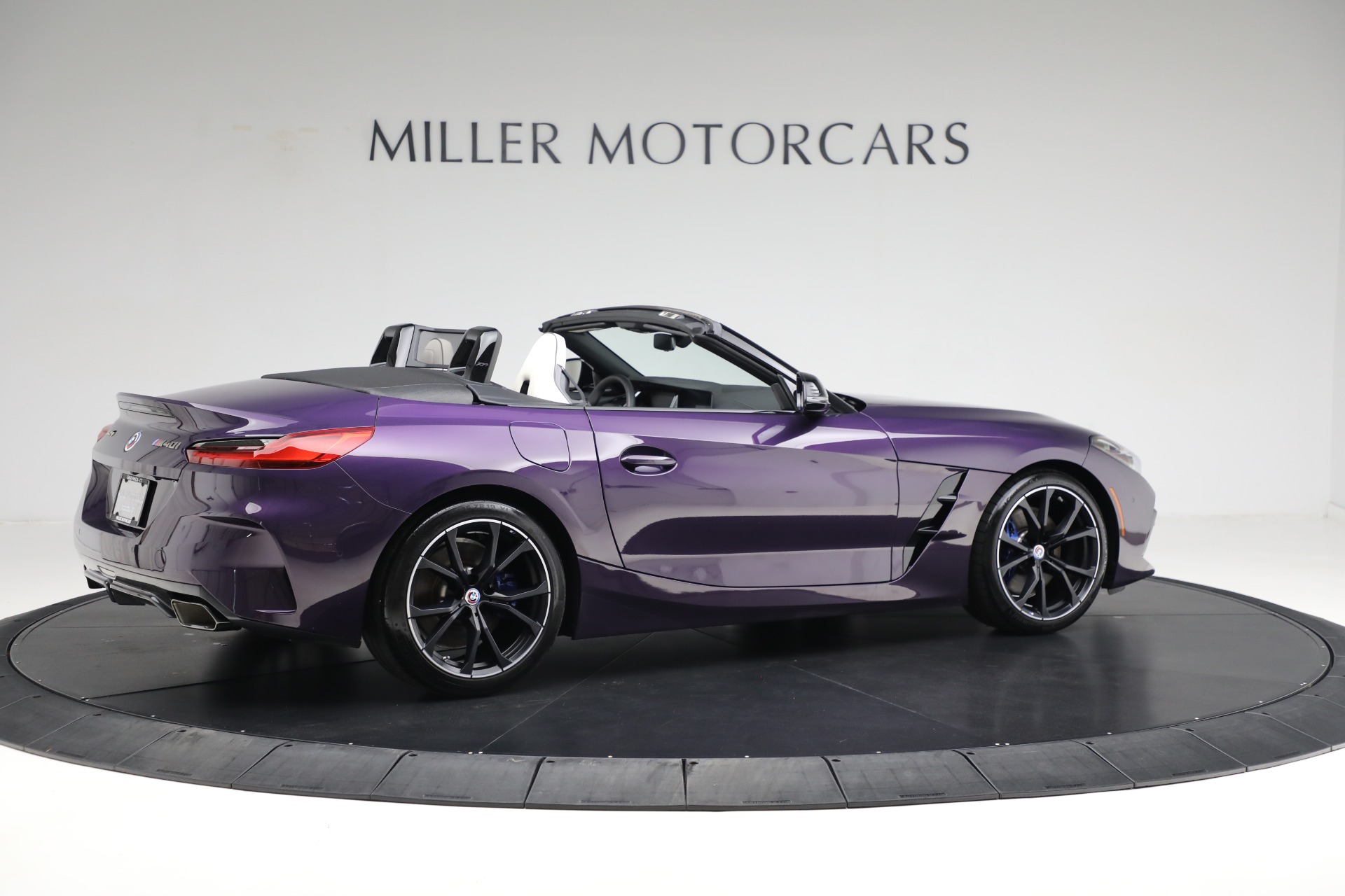 Used-2023-BMW-Z4-M40i