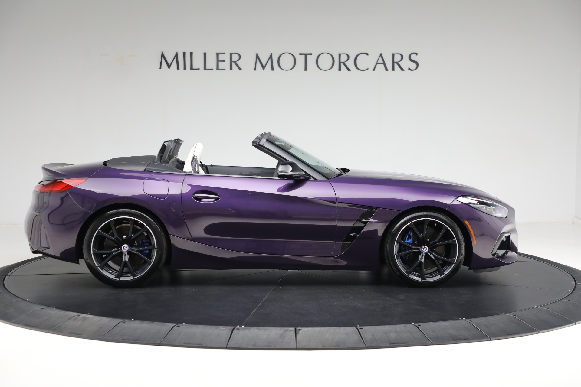 Used-2023-BMW-Z4-M40i