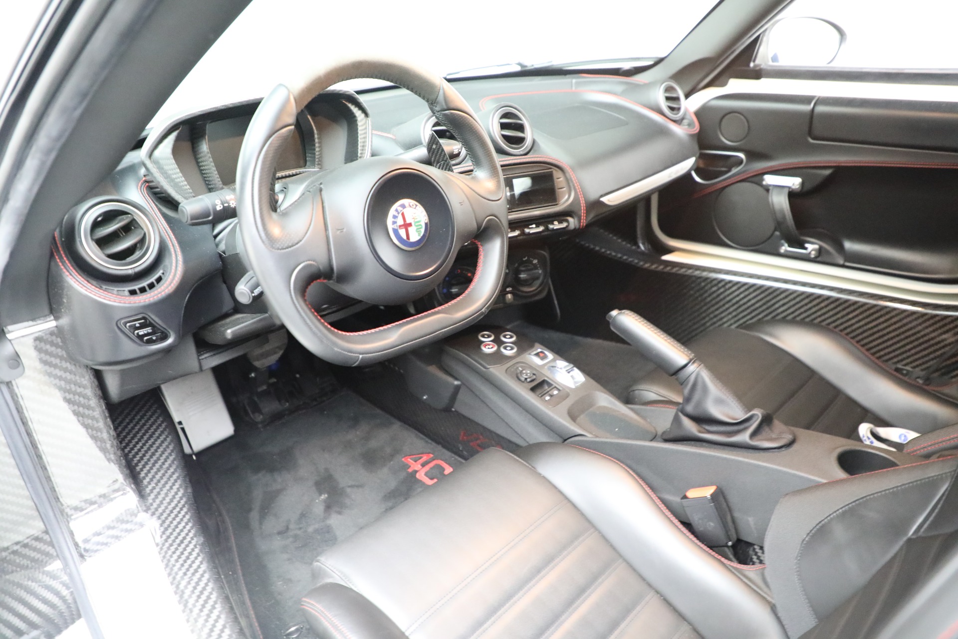 Used-2015-Alfa-Romeo-4C