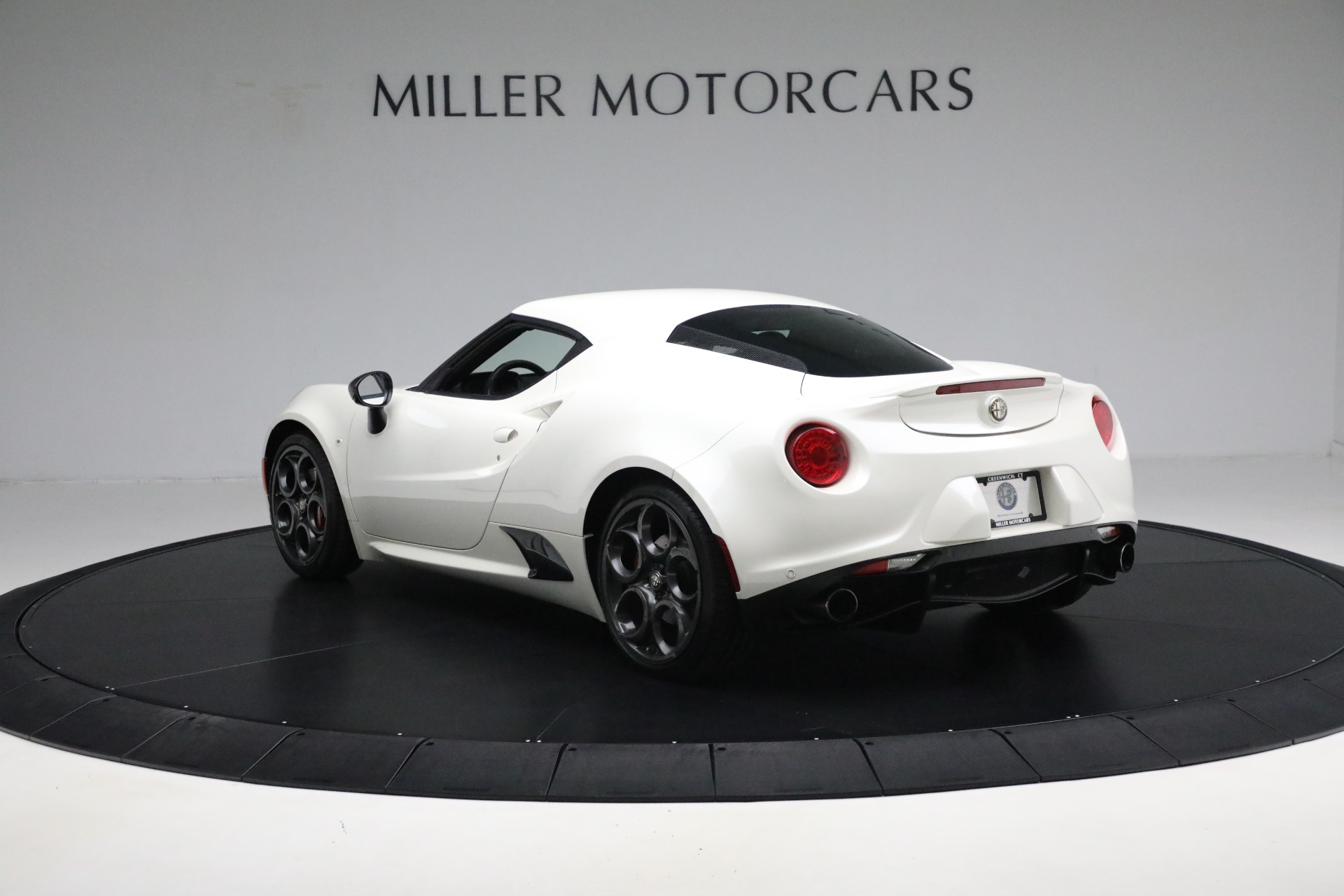 Used-2015-Alfa-Romeo-4C