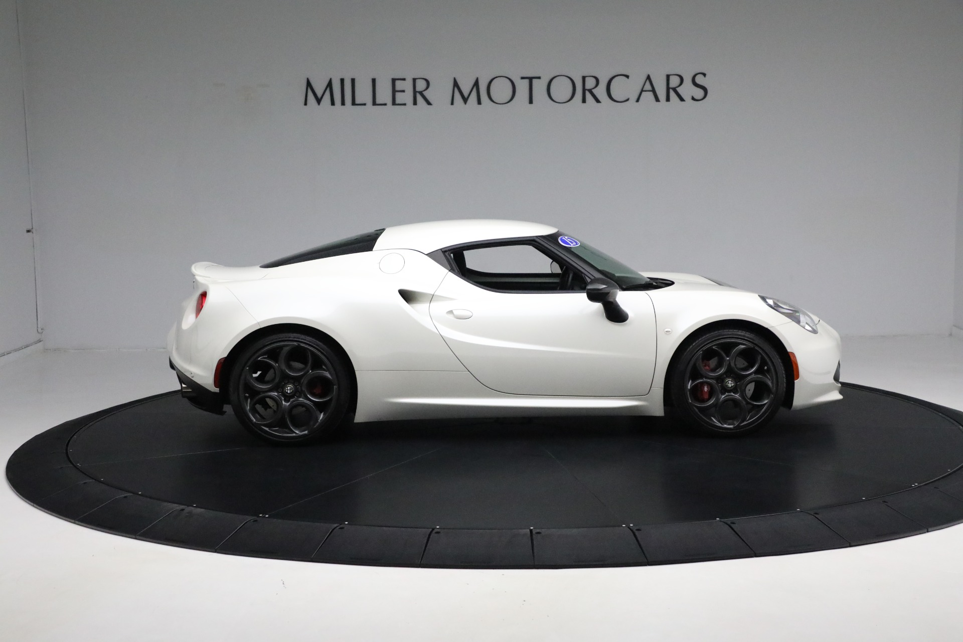 Used-2015-Alfa-Romeo-4C