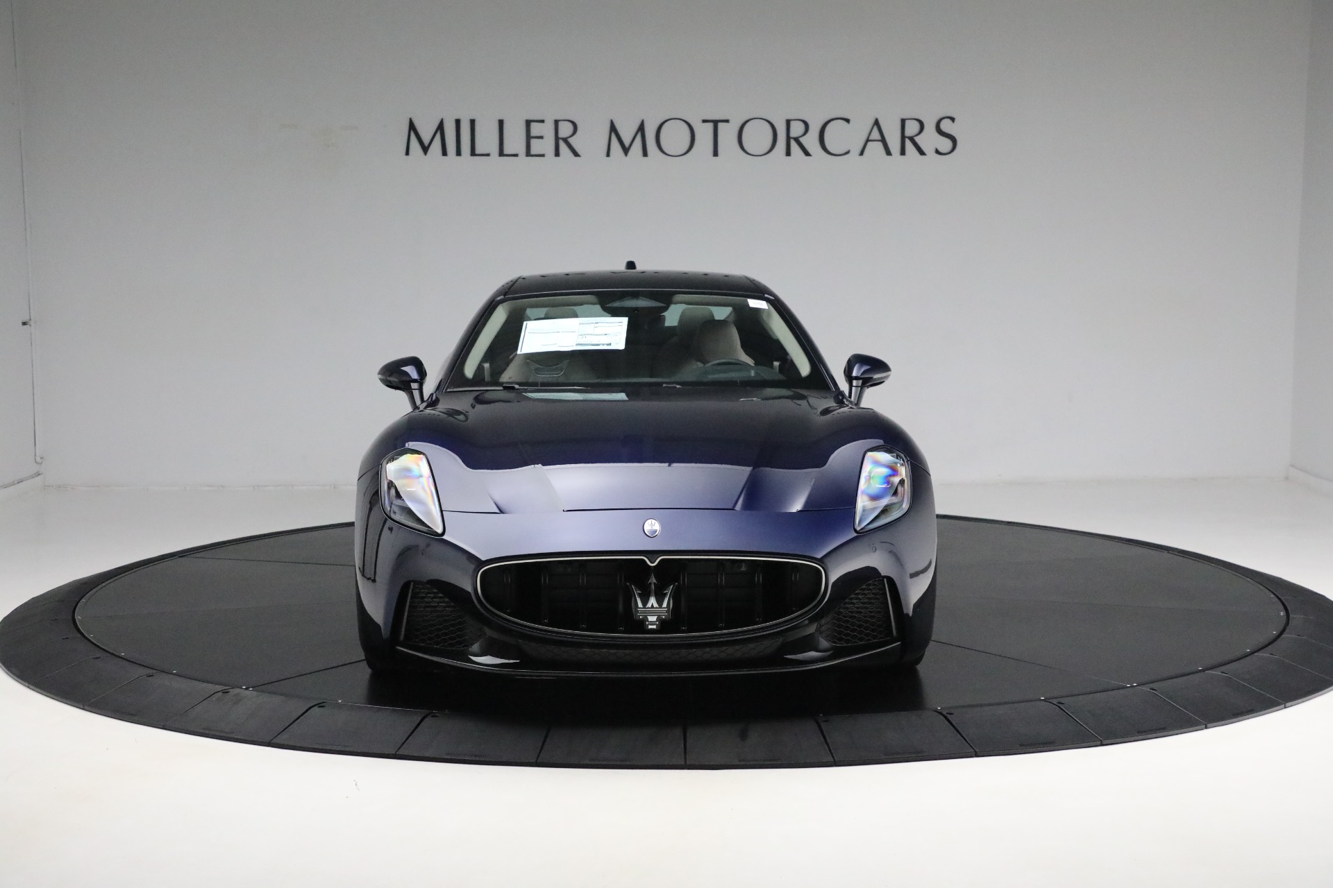 New-2024-Maserati-GranTurismo-Modena