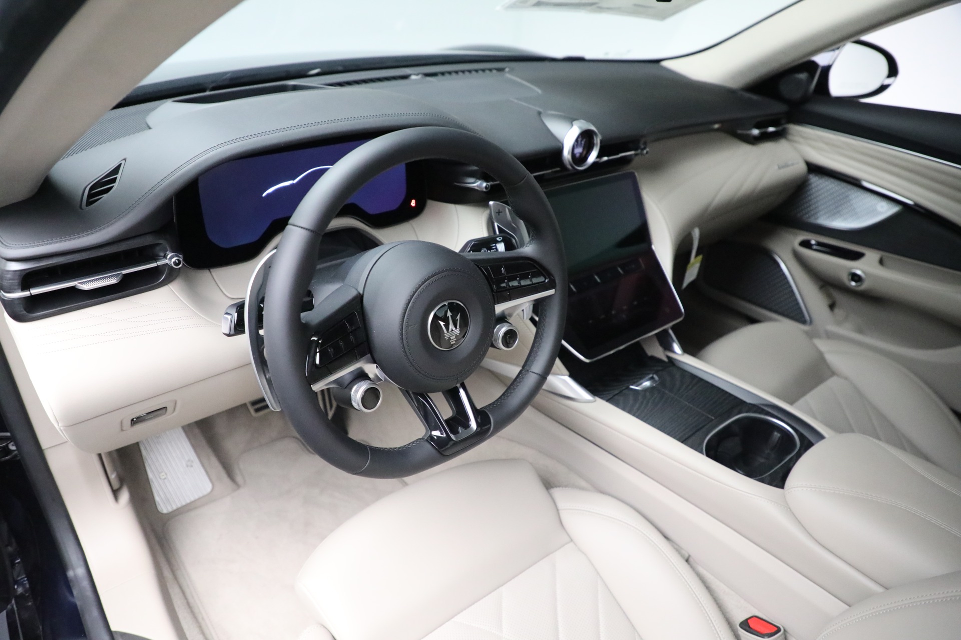 New-2024-Maserati-GranTurismo-Modena