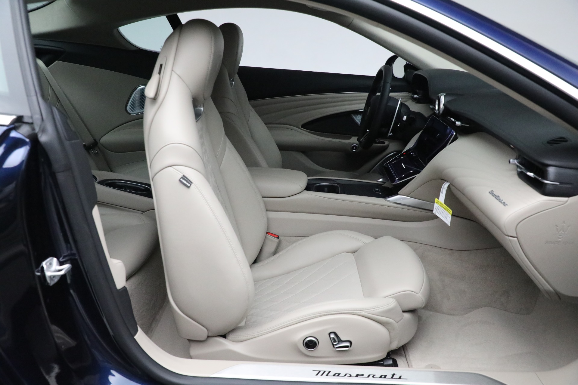 New-2024-Maserati-GranTurismo-Modena