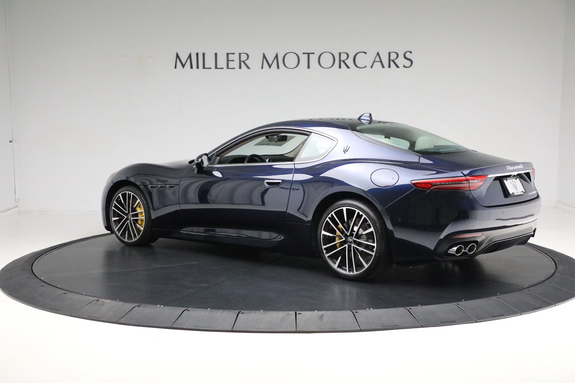 New-2024-Maserati-GranTurismo-Modena