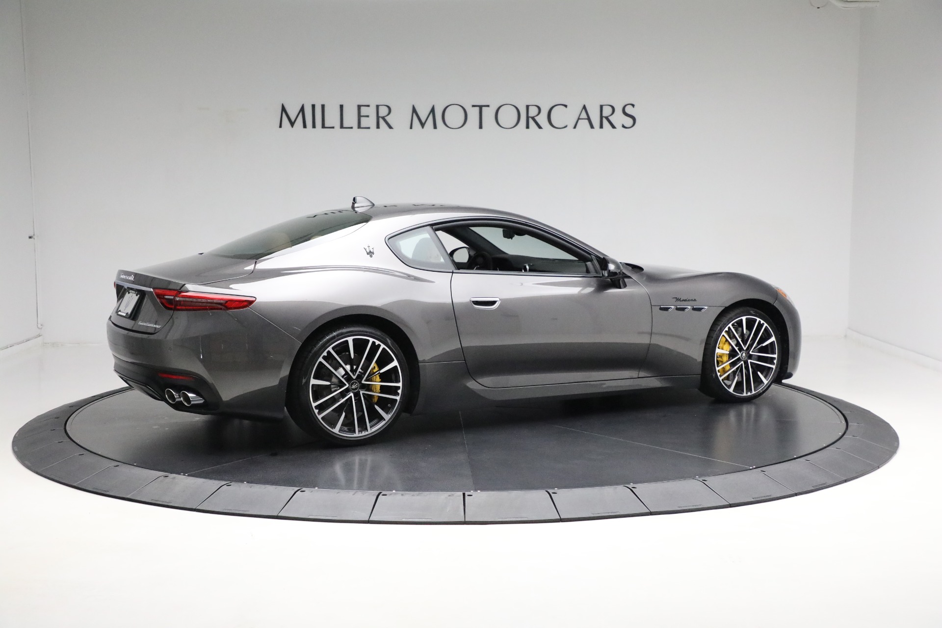 Used-2024-Maserati-GranTurismo-Modena