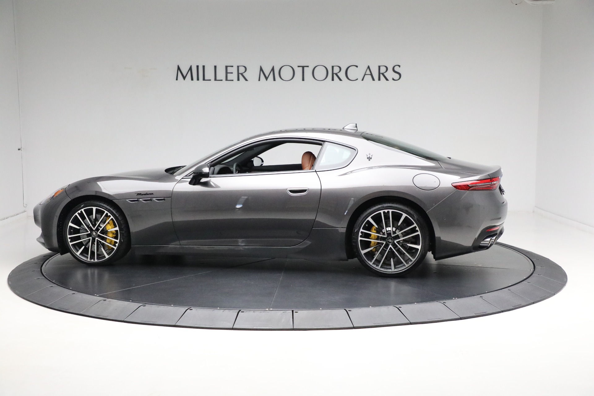 Used-2024-Maserati-GranTurismo-Modena