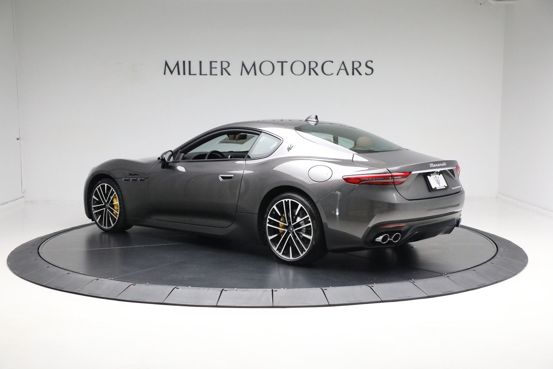 Used-2024-Maserati-GranTurismo-Modena