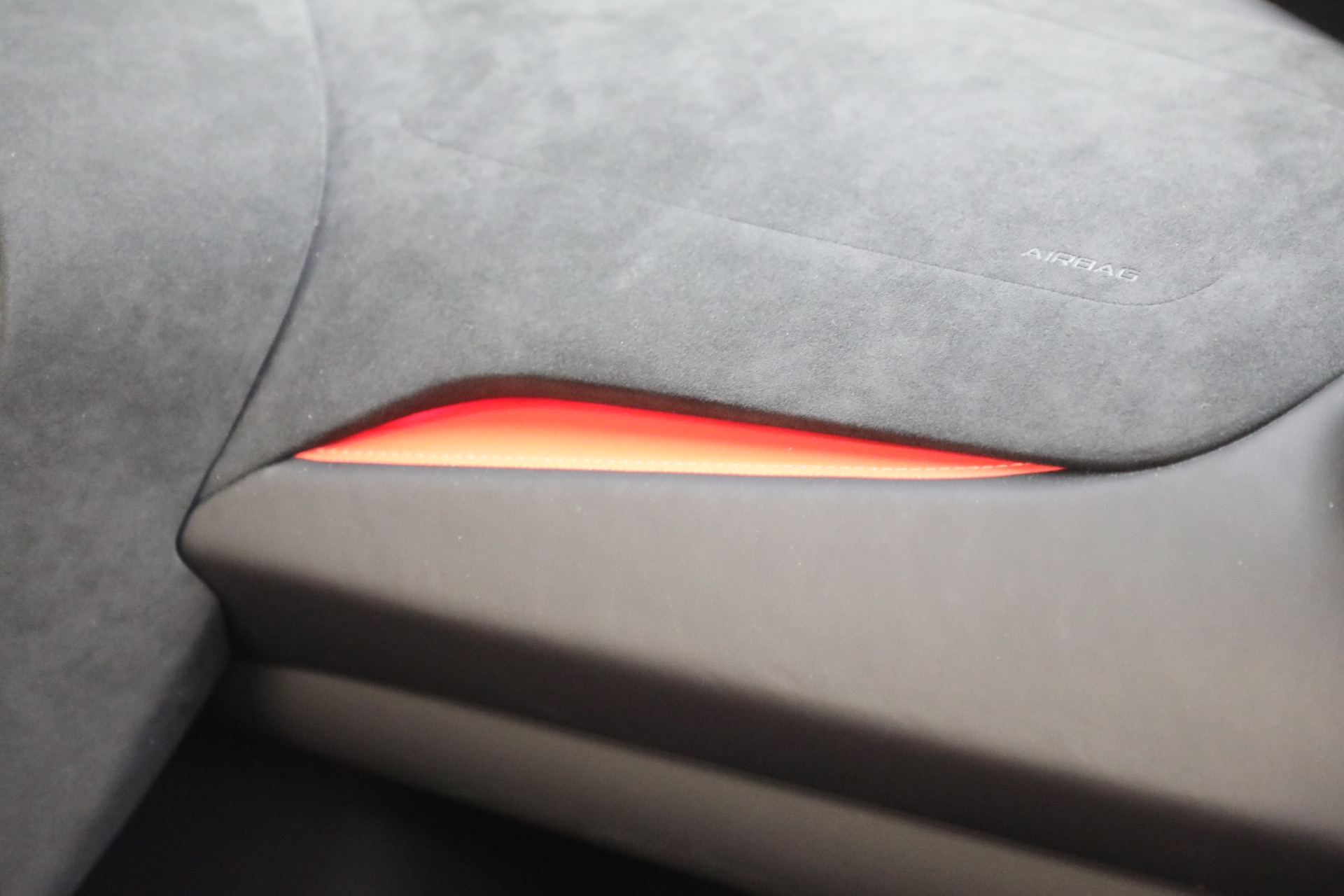 Used-2022-McLaren-720S-Spider-Performance